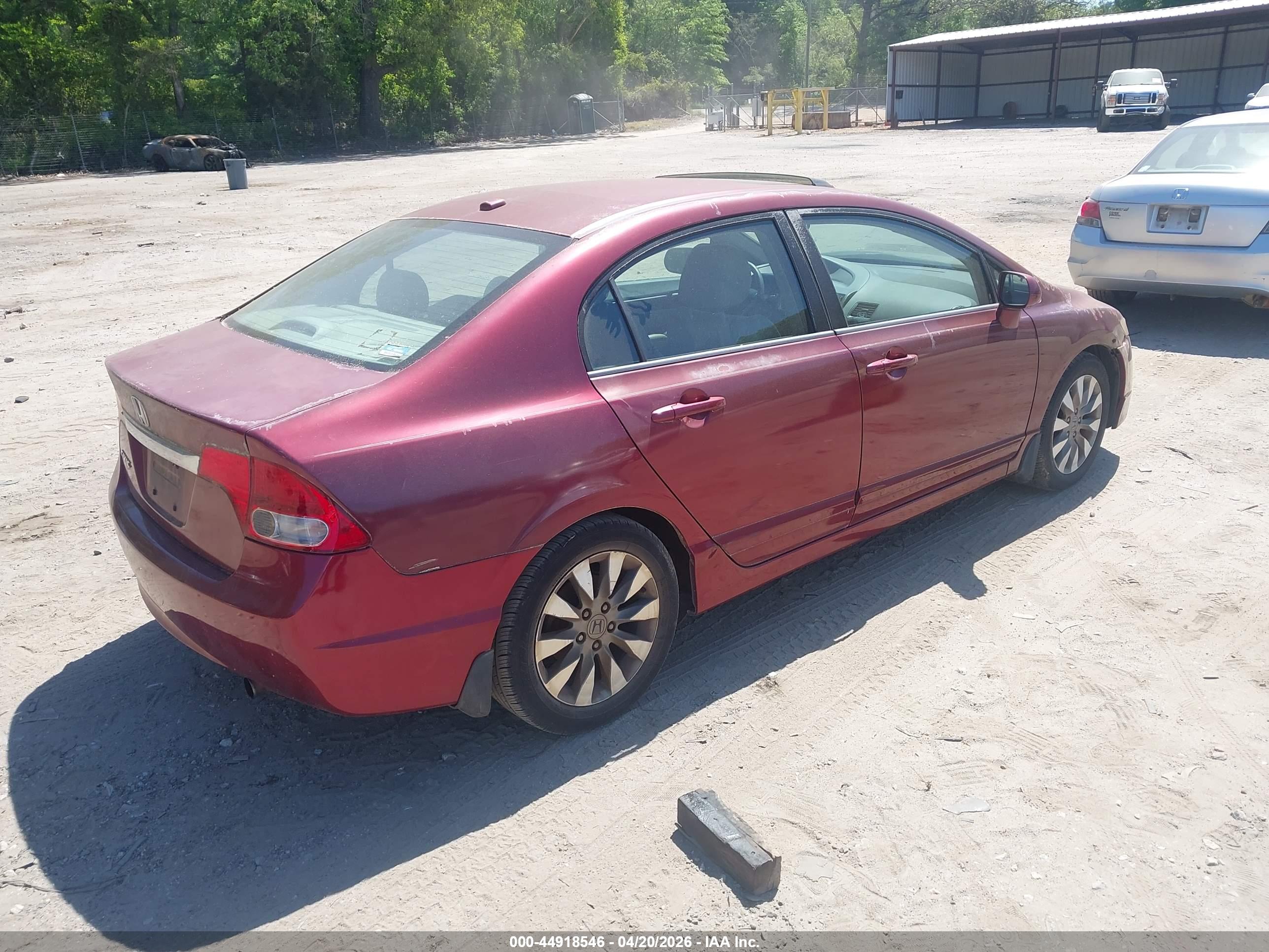 HONDA CIVIC image 4
