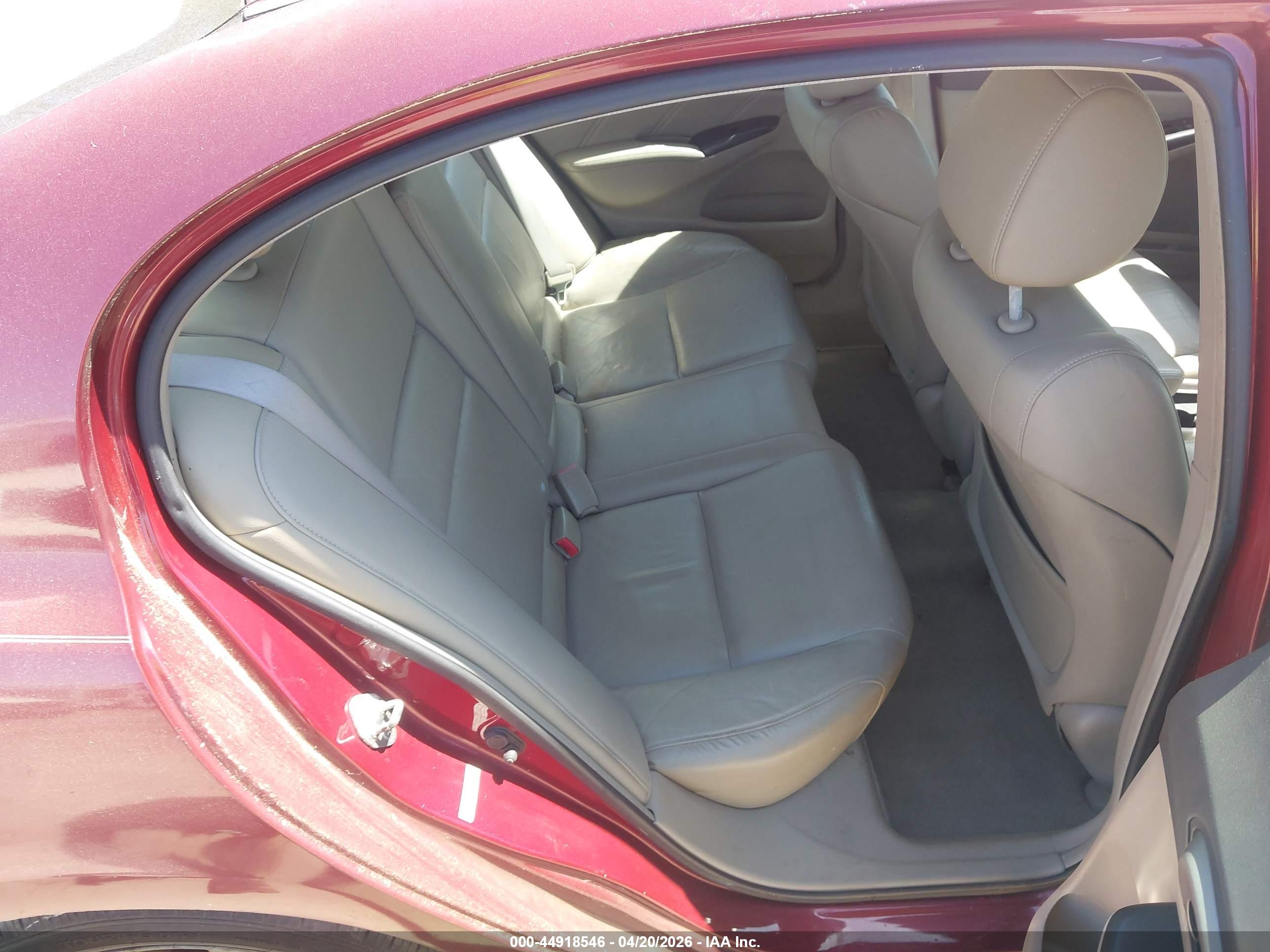 HONDA CIVIC image 8