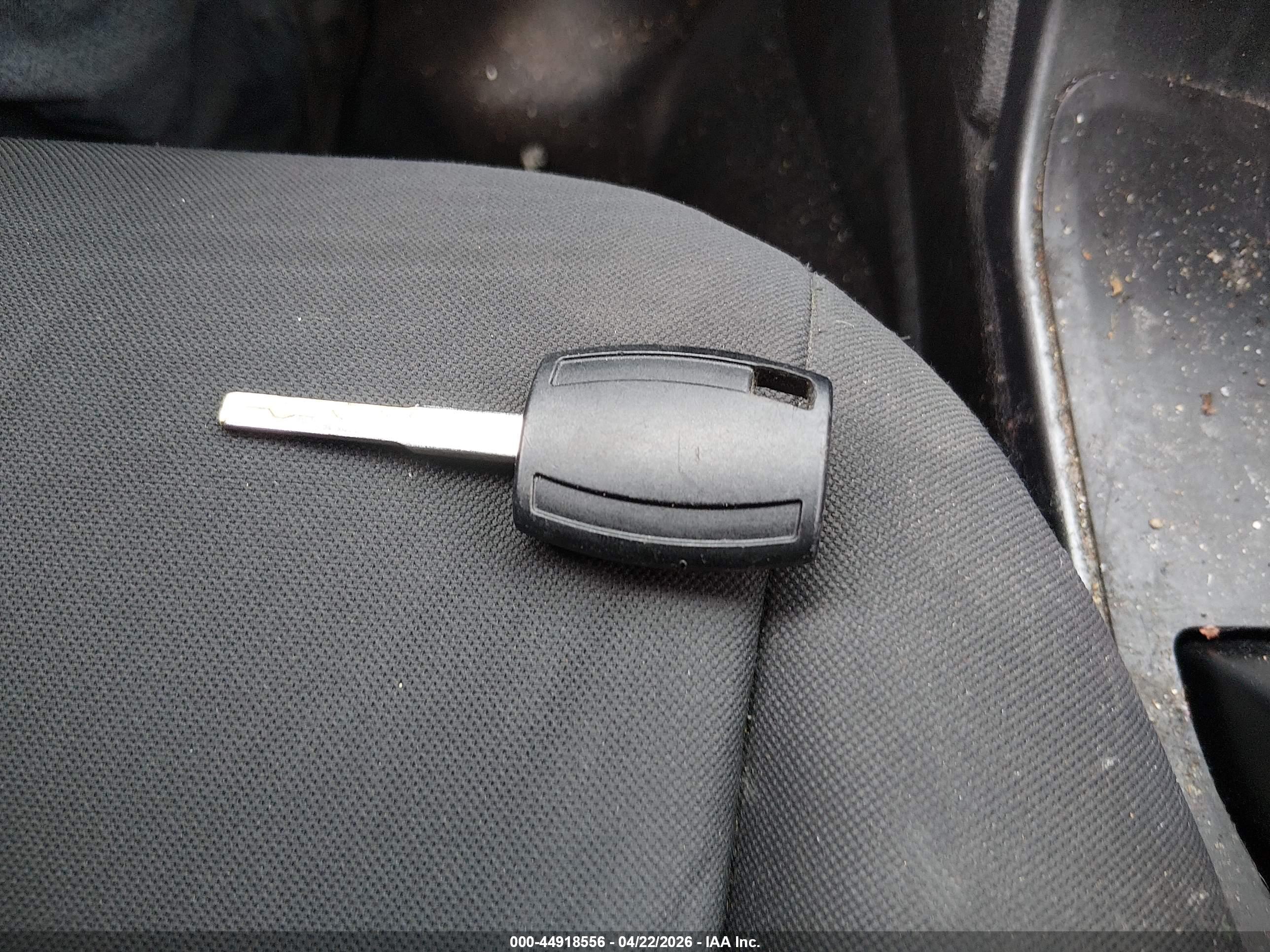 FORD ESCAPE image 11