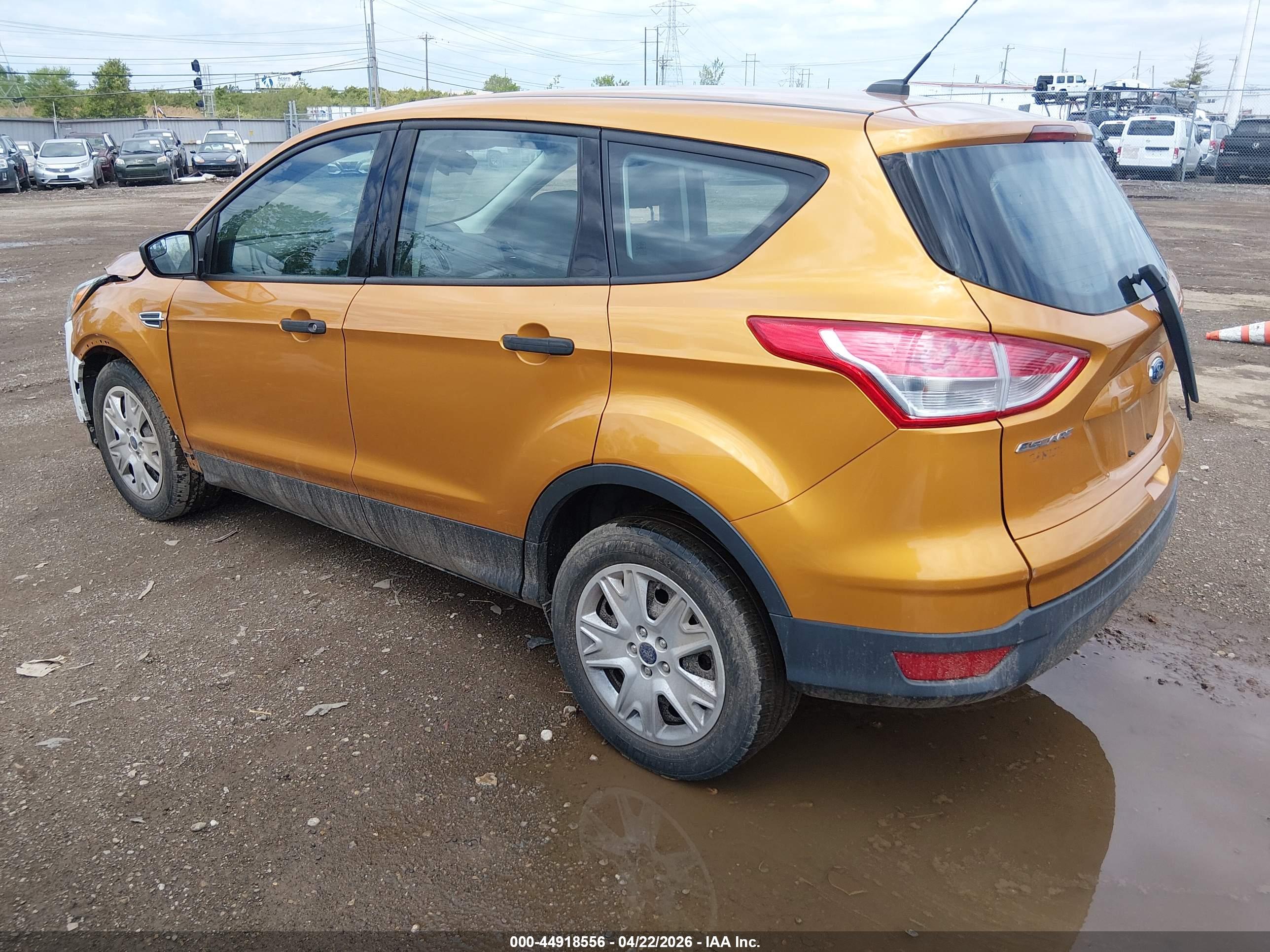 FORD ESCAPE image 3