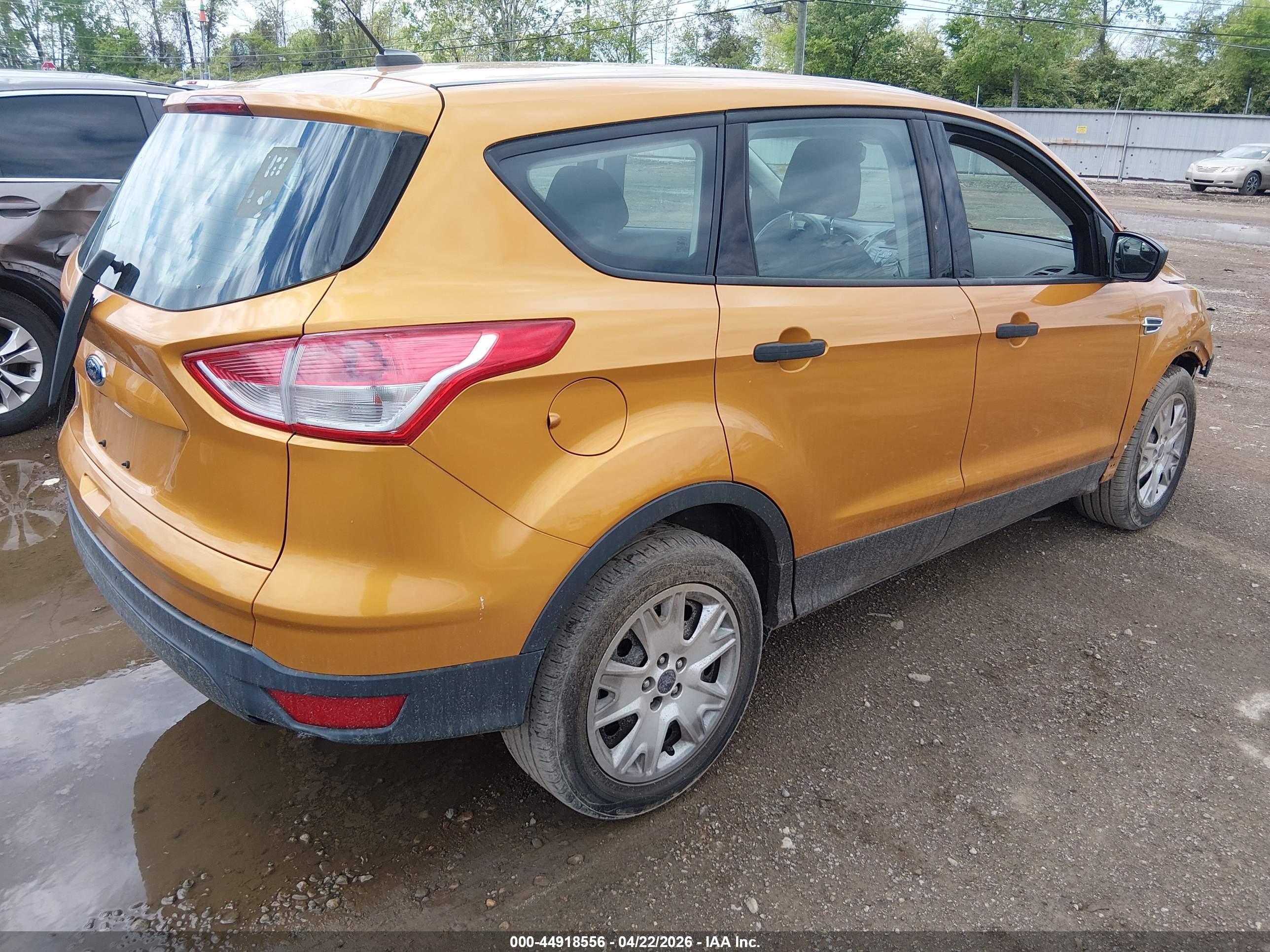 FORD ESCAPE image 4