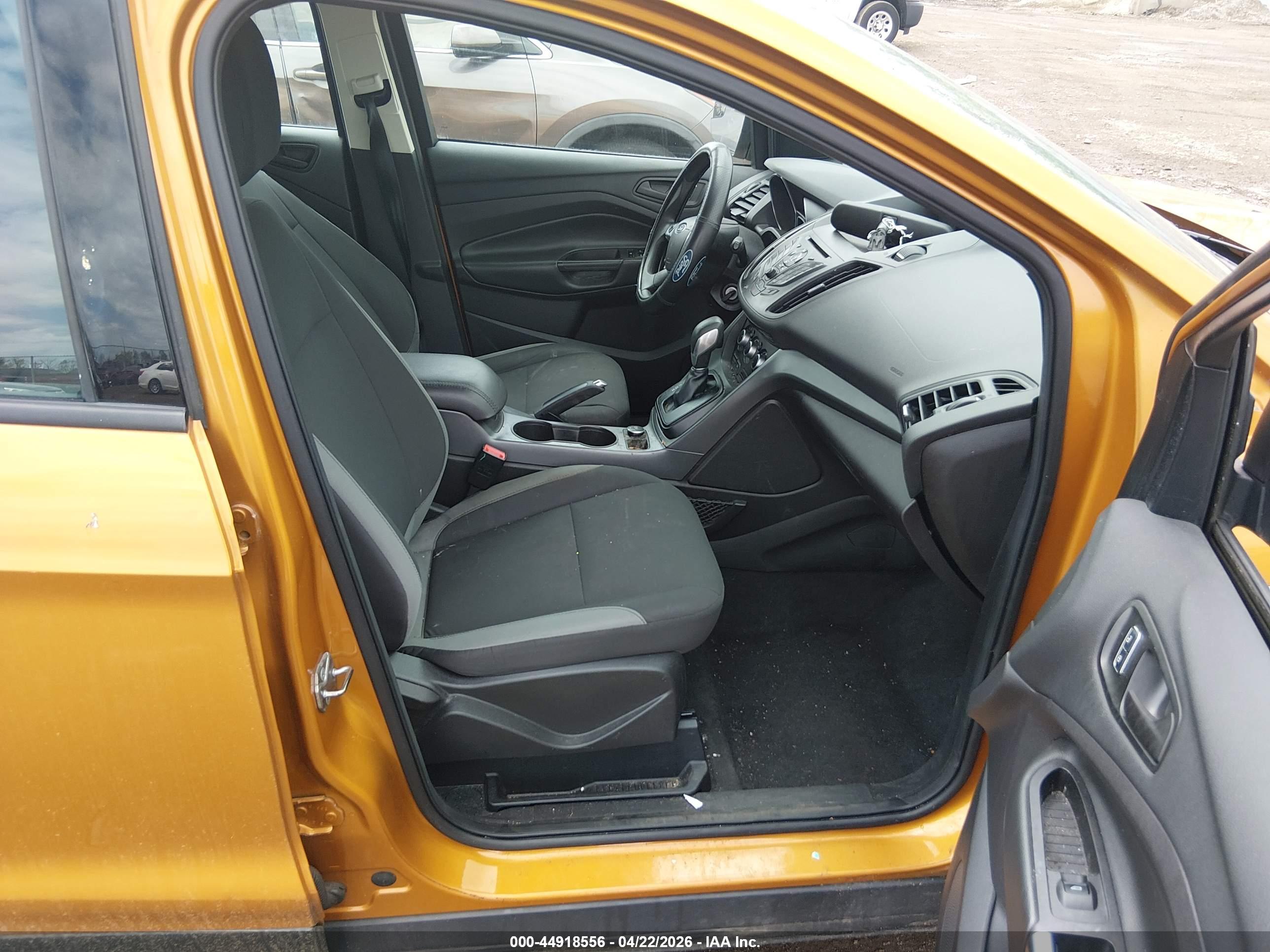 FORD ESCAPE image 5