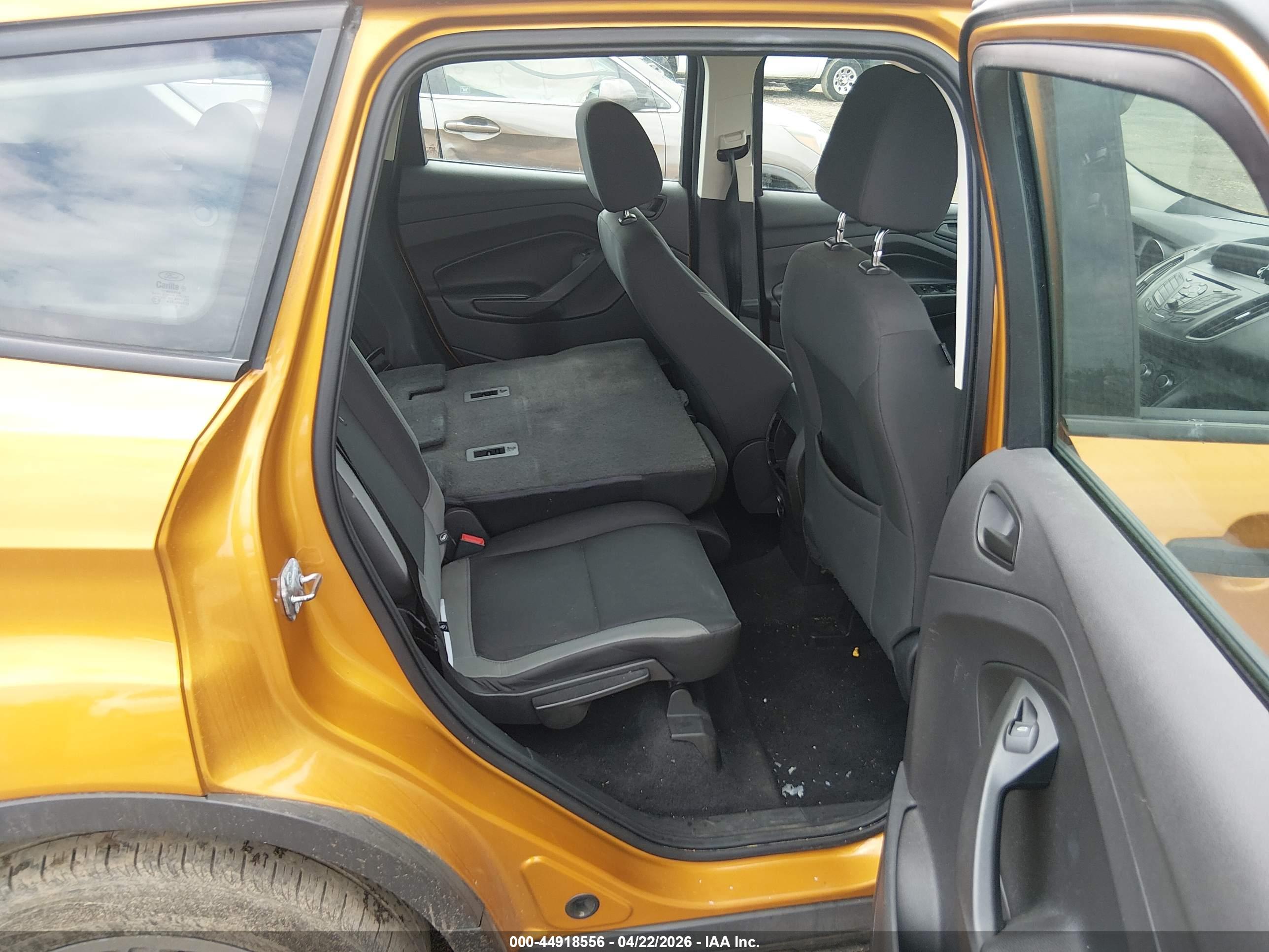 FORD ESCAPE image 8
