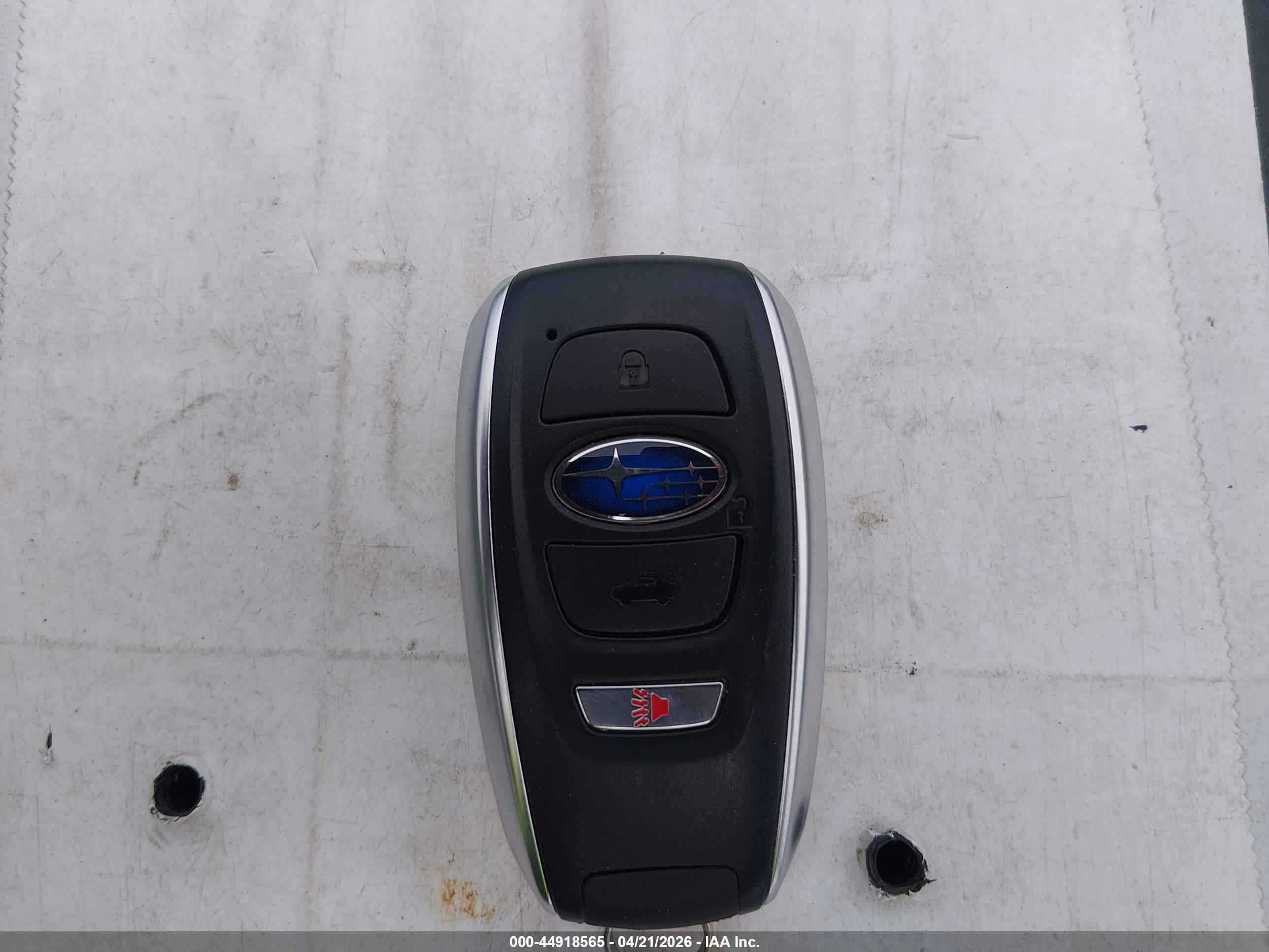SUBARU OUTBACK image 11