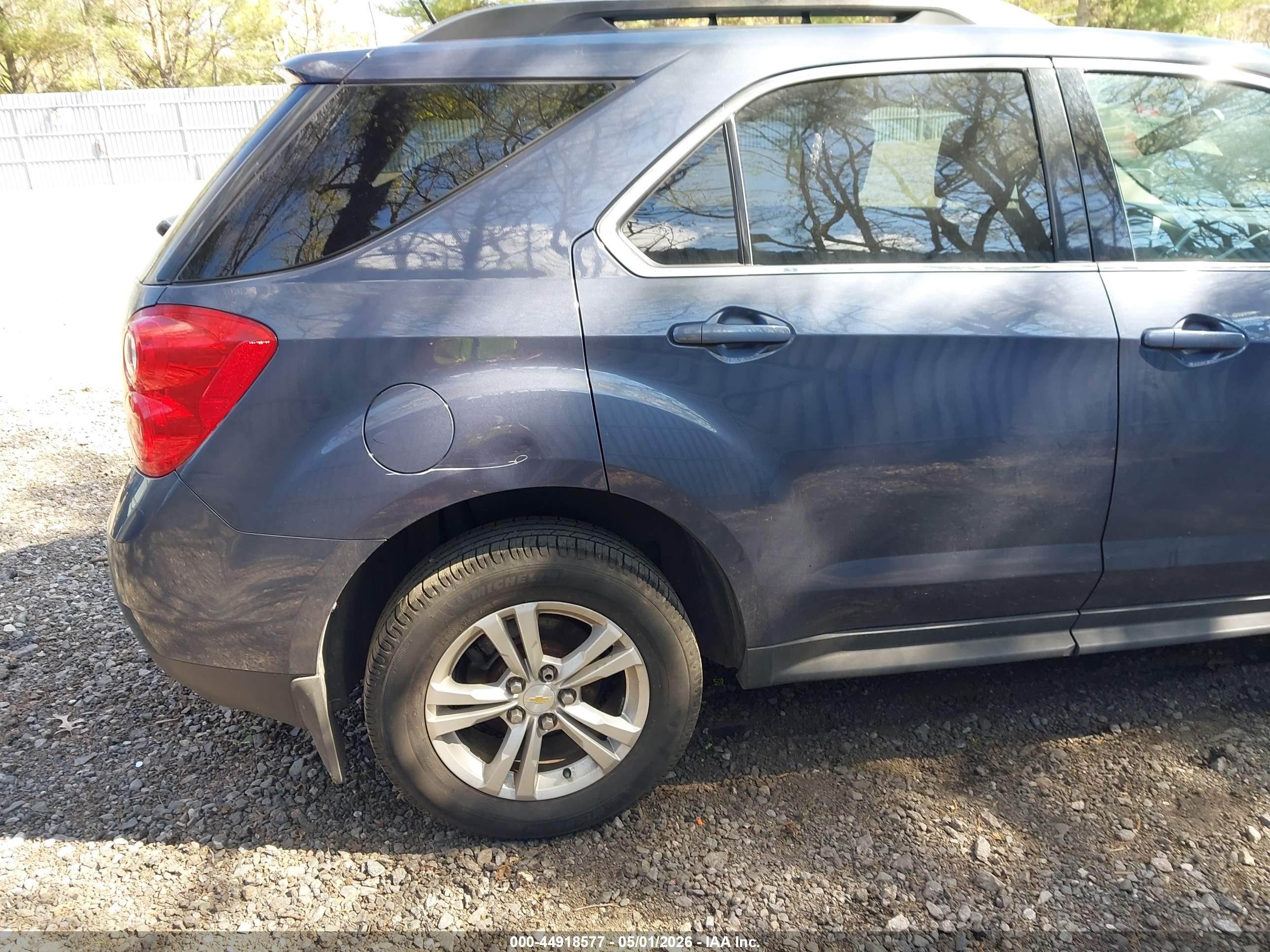CHEVROLET EQUINOX image 6
