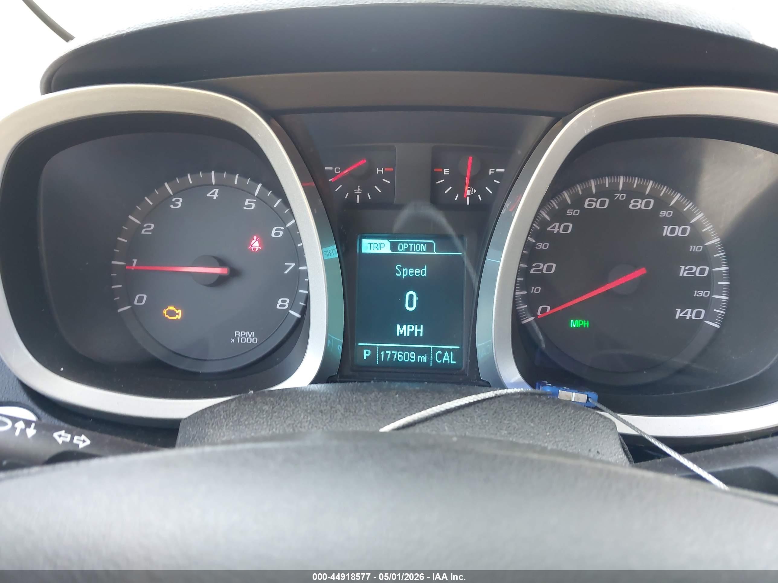 CHEVROLET EQUINOX image 7