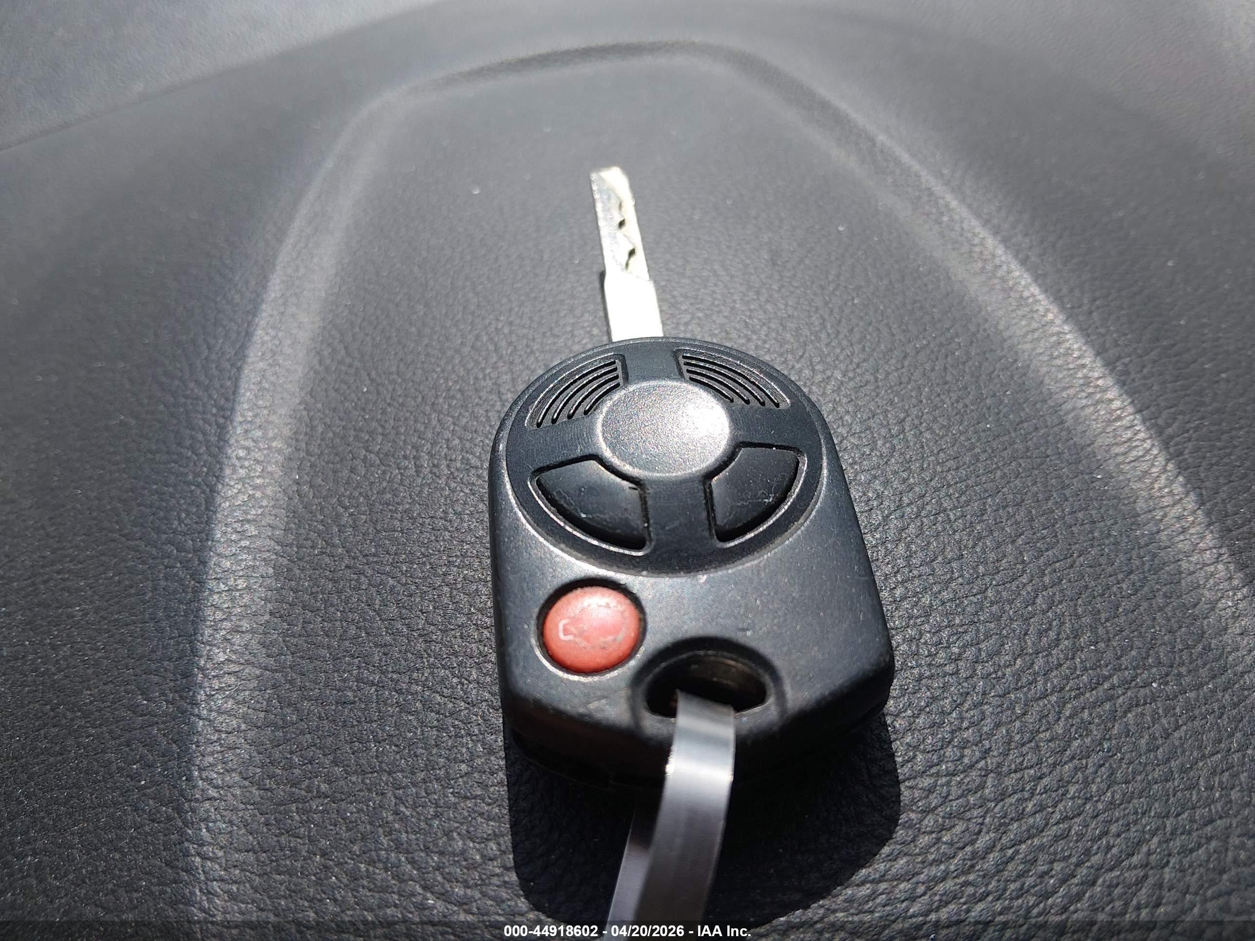 FORD ESCAPE image 11