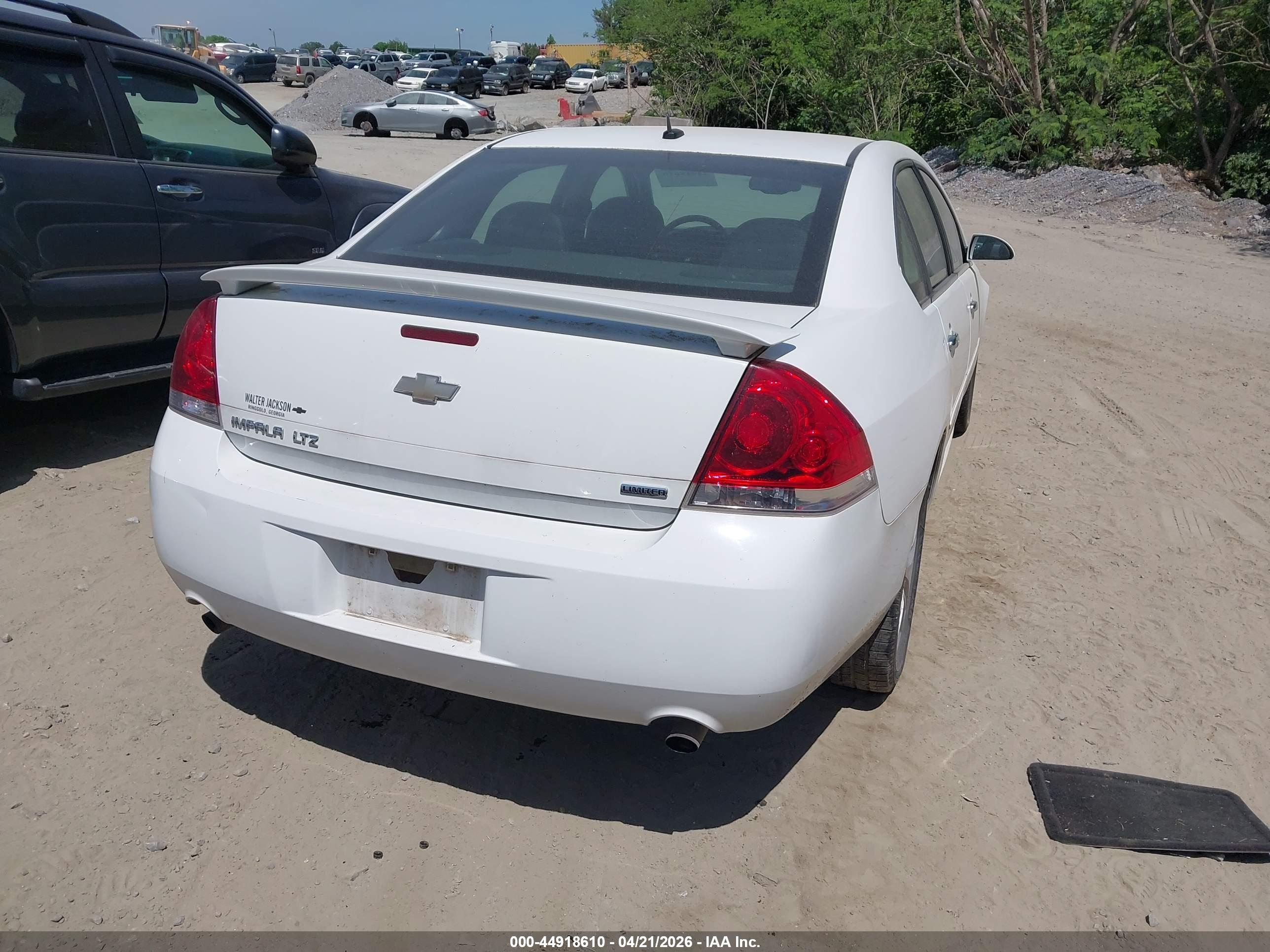 CHEVROLET IMPALA image 4