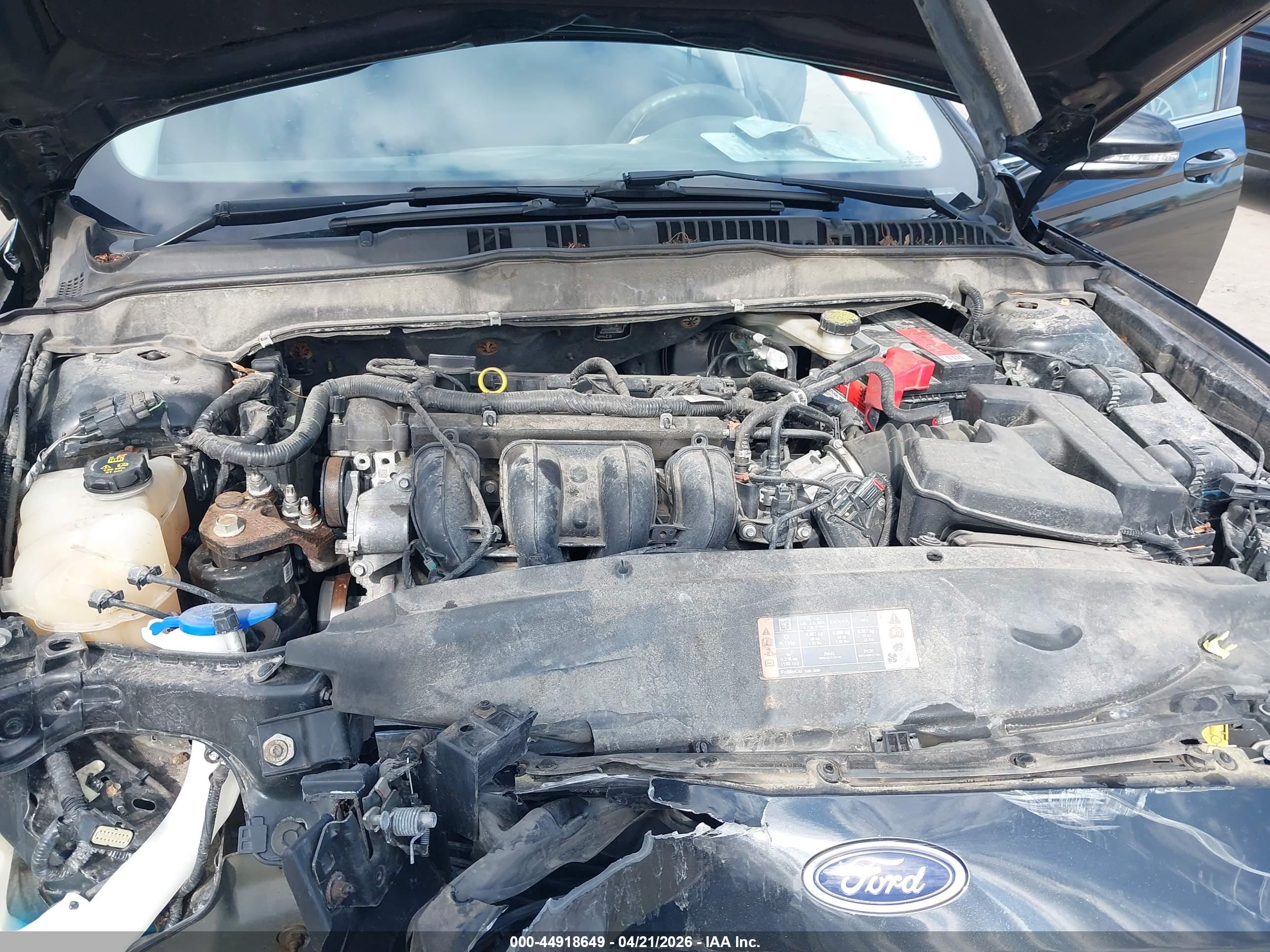 FORD FUSION image 10