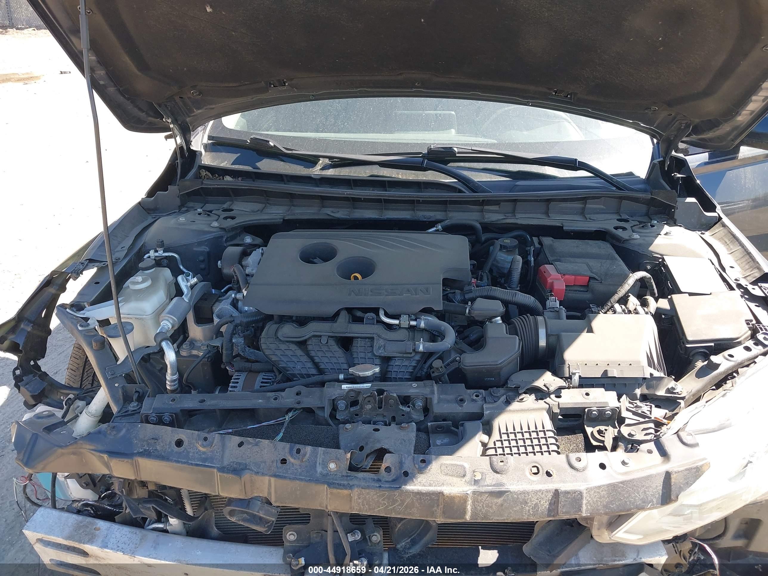 NISSAN ALTIMA image 10
