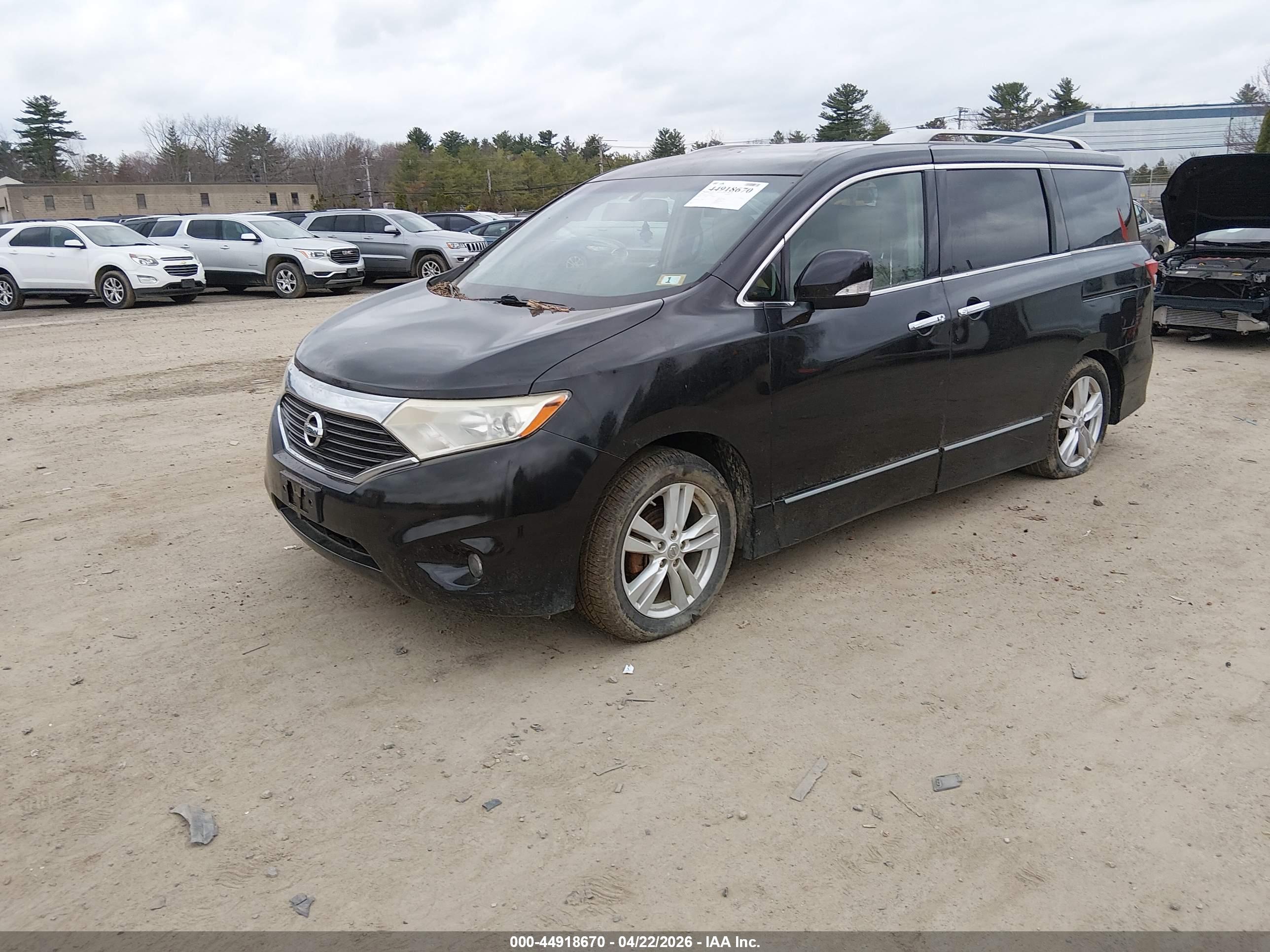 NISSAN QUEST image 2