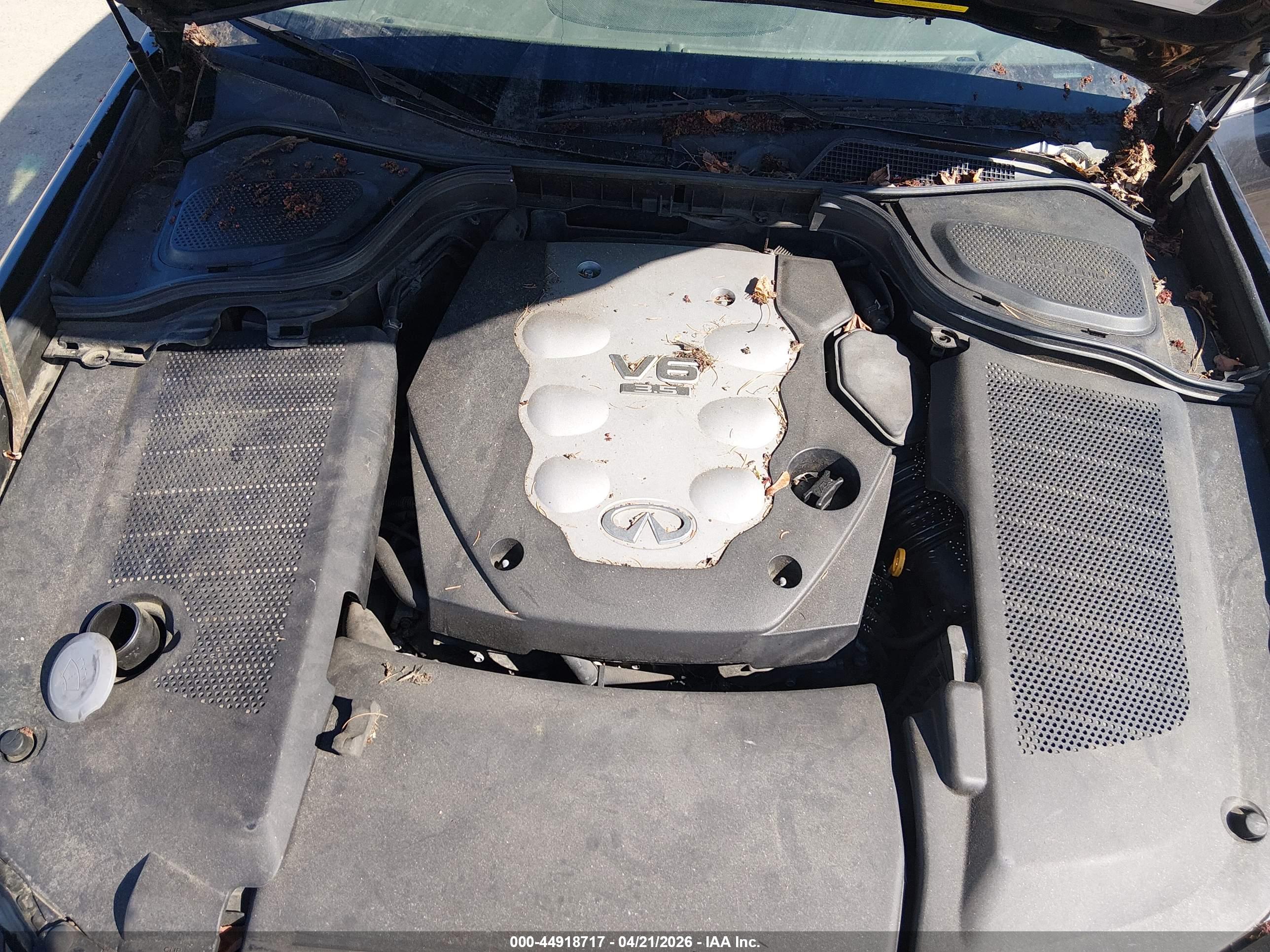 INFINITI M35X image 10