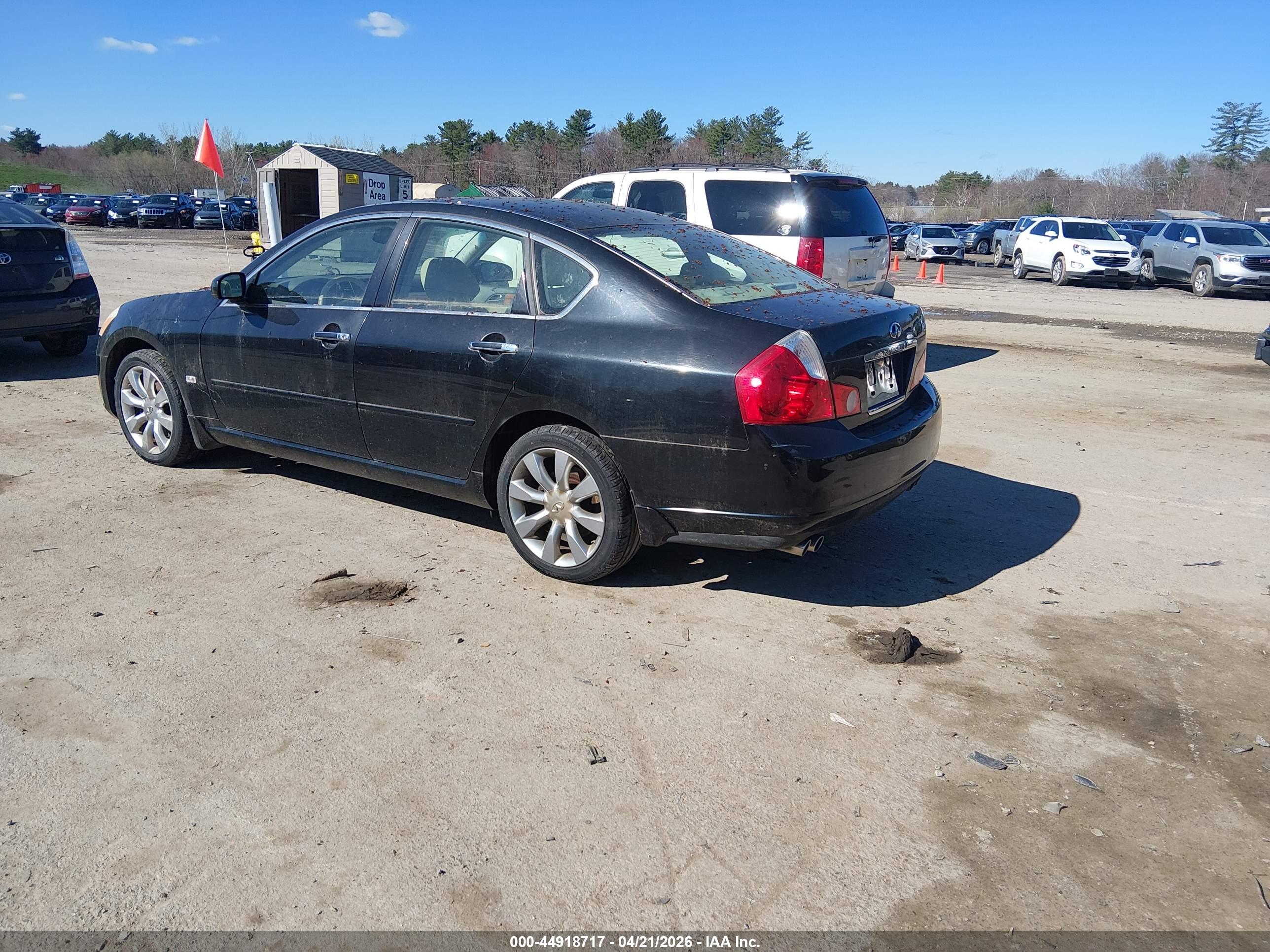 INFINITI M35X image 3