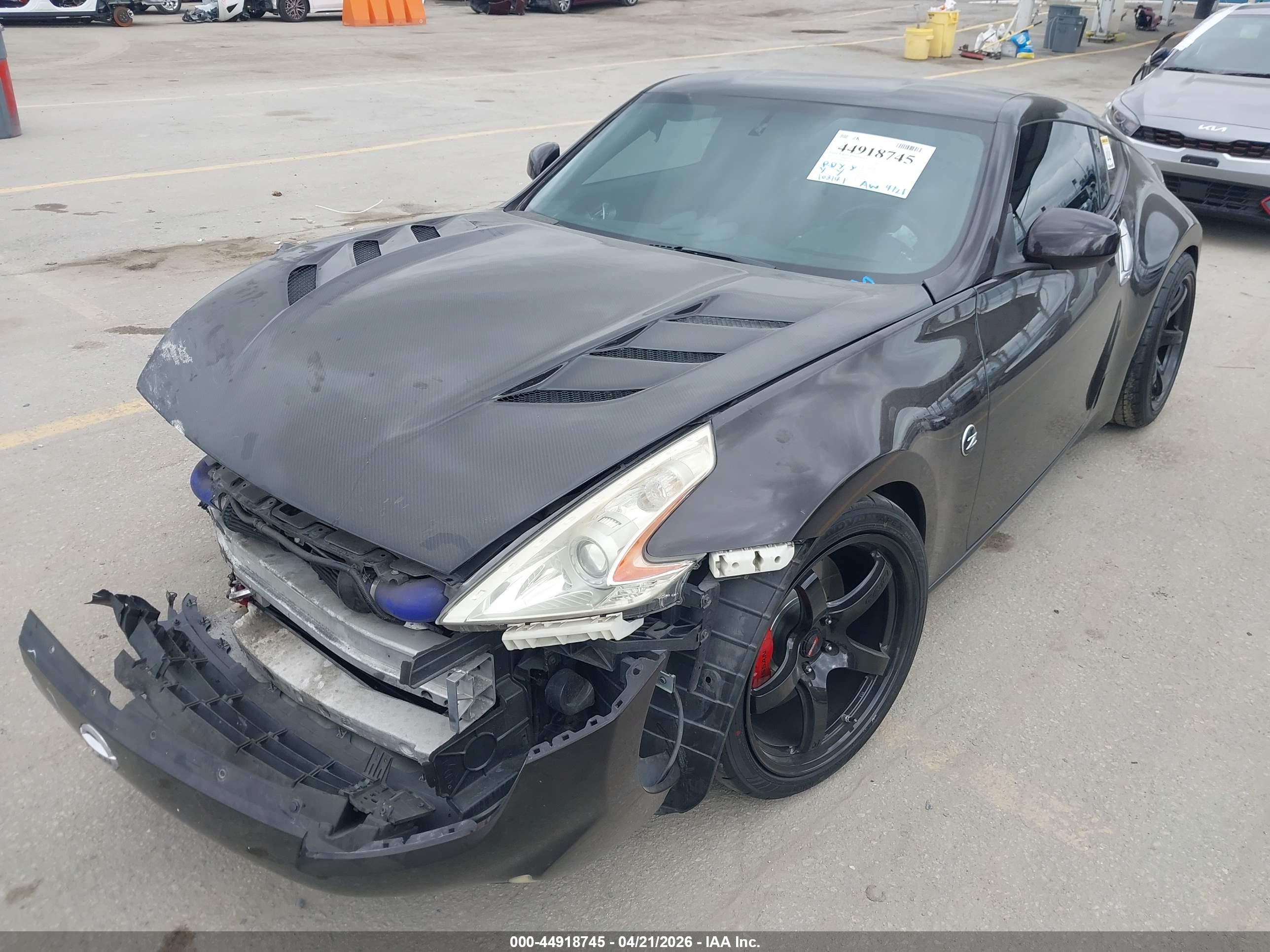 NISSAN 370Z image 2