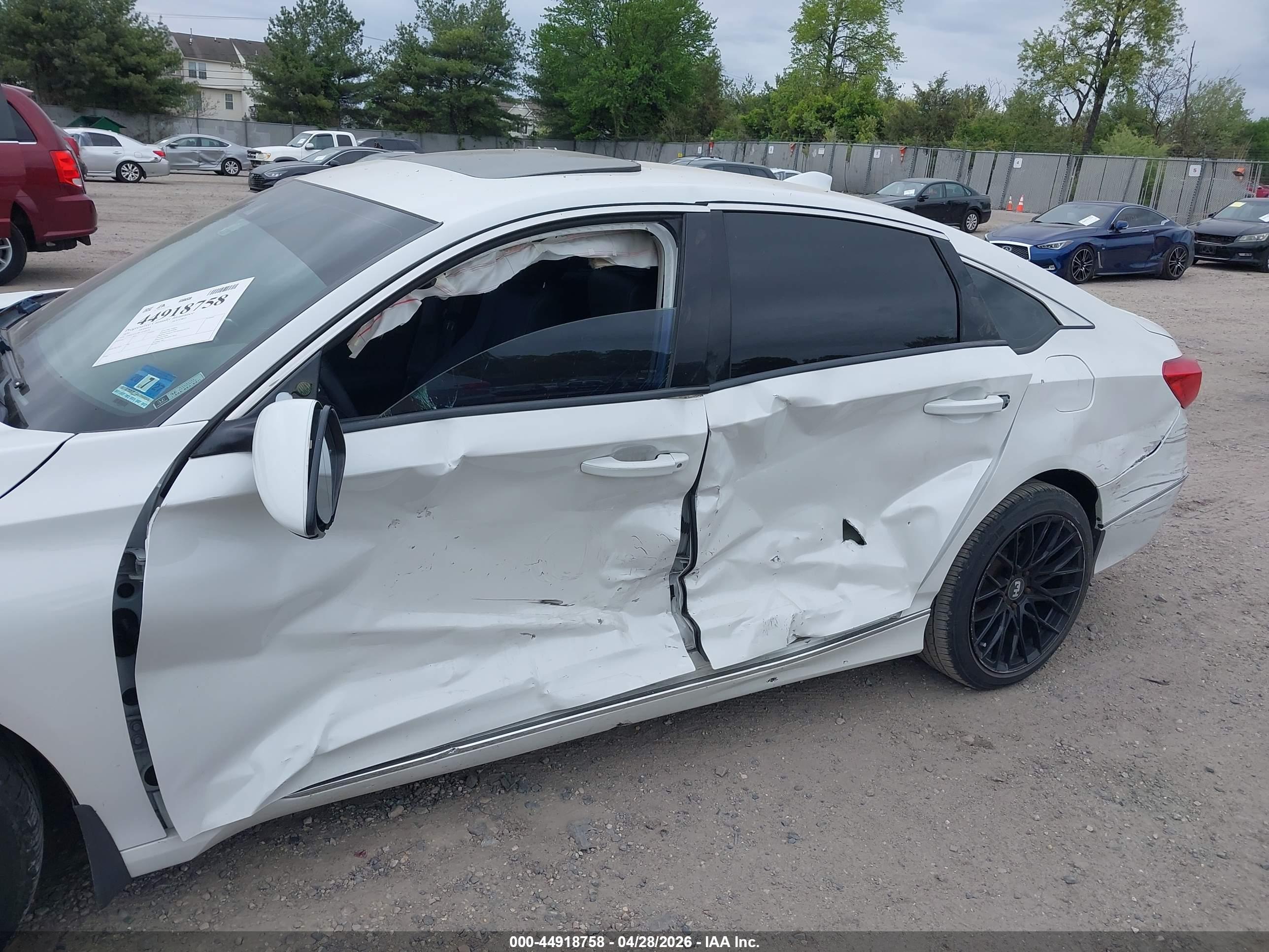 HONDA ACCORD image 6