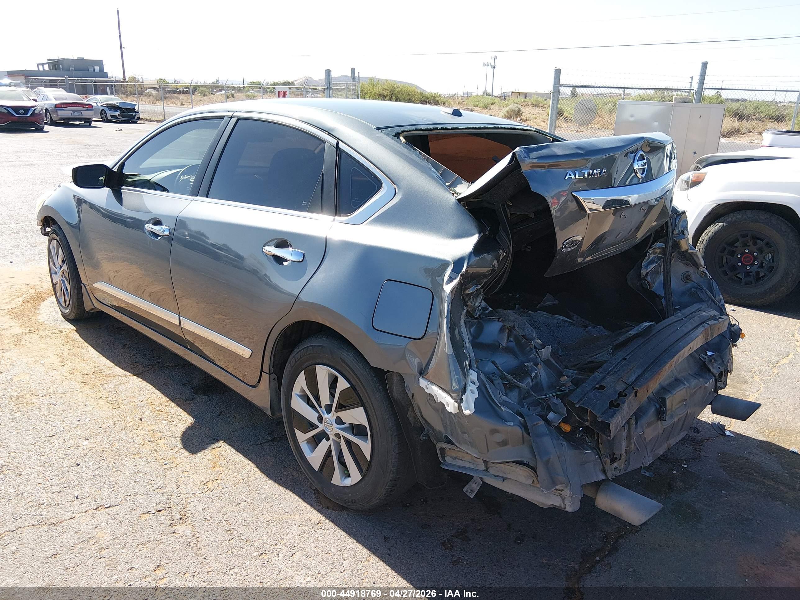 NISSAN ALTIMA image 3