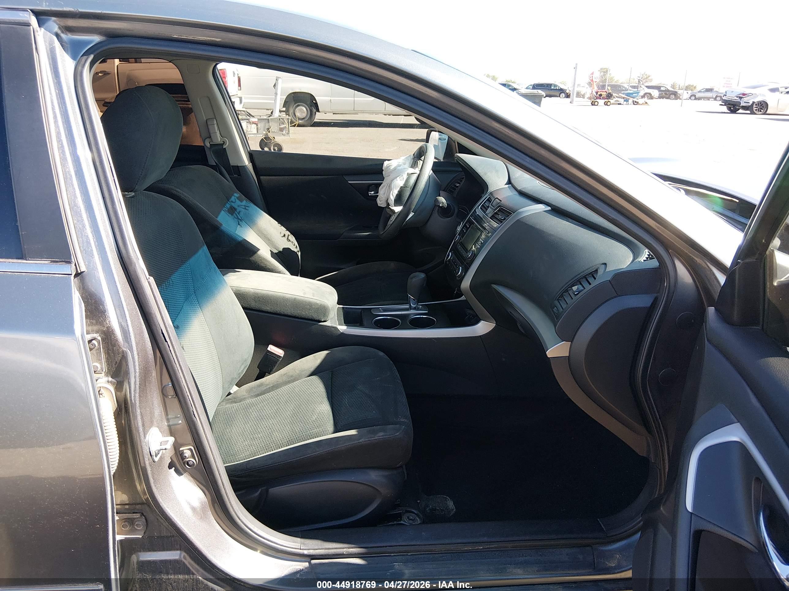 NISSAN ALTIMA image 5