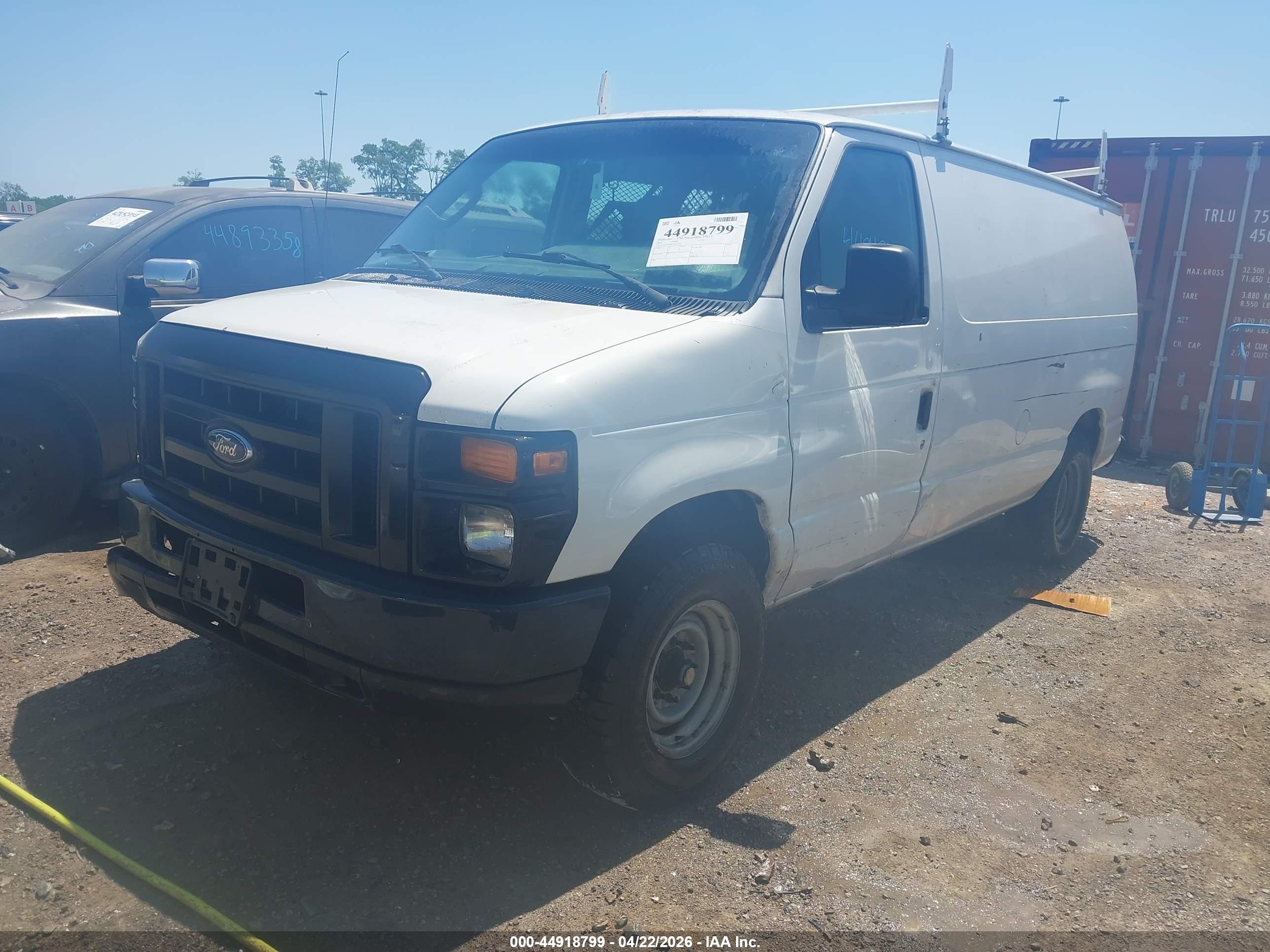 FORD E-150 image 2