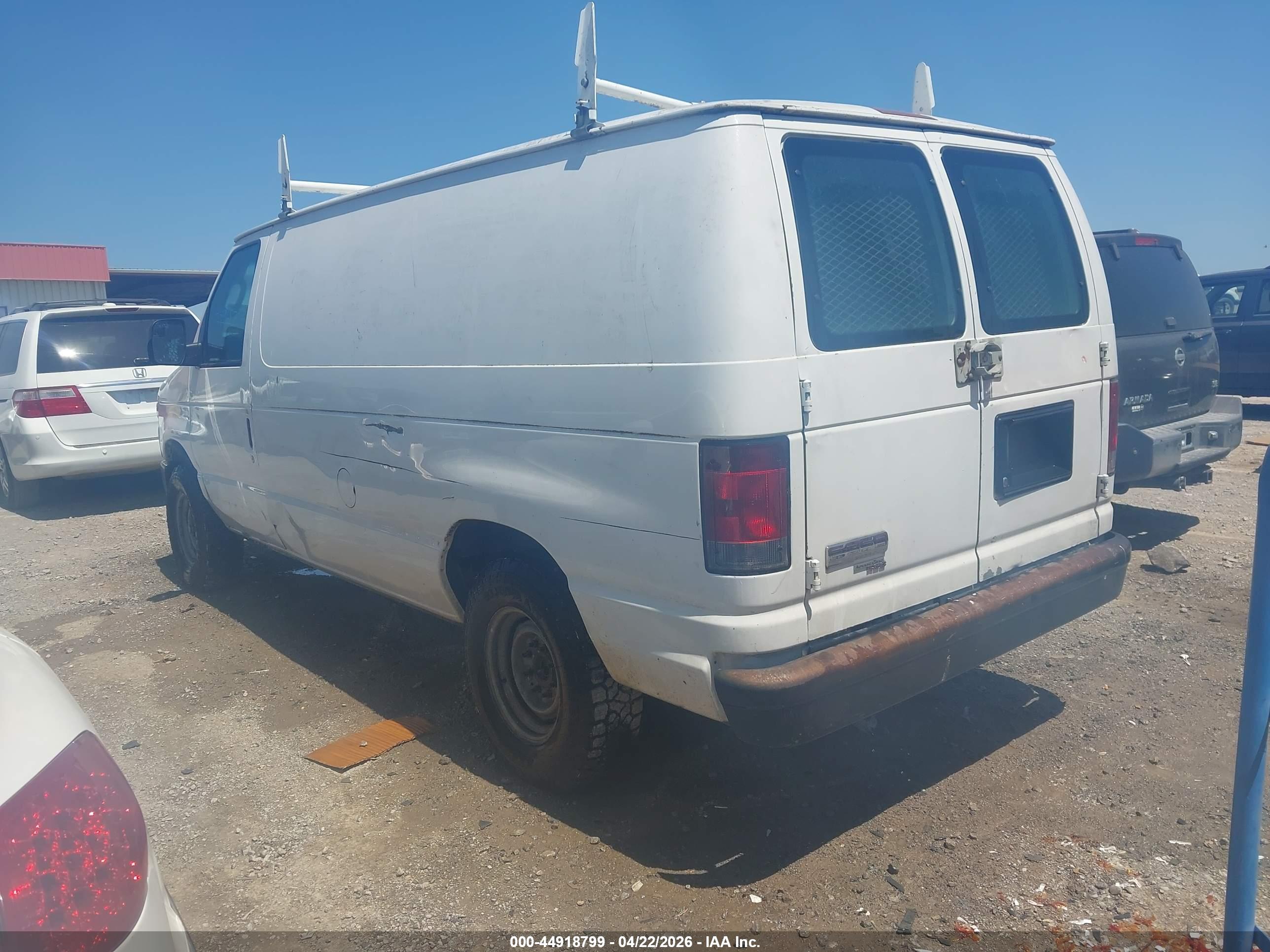 FORD E-150 image 3