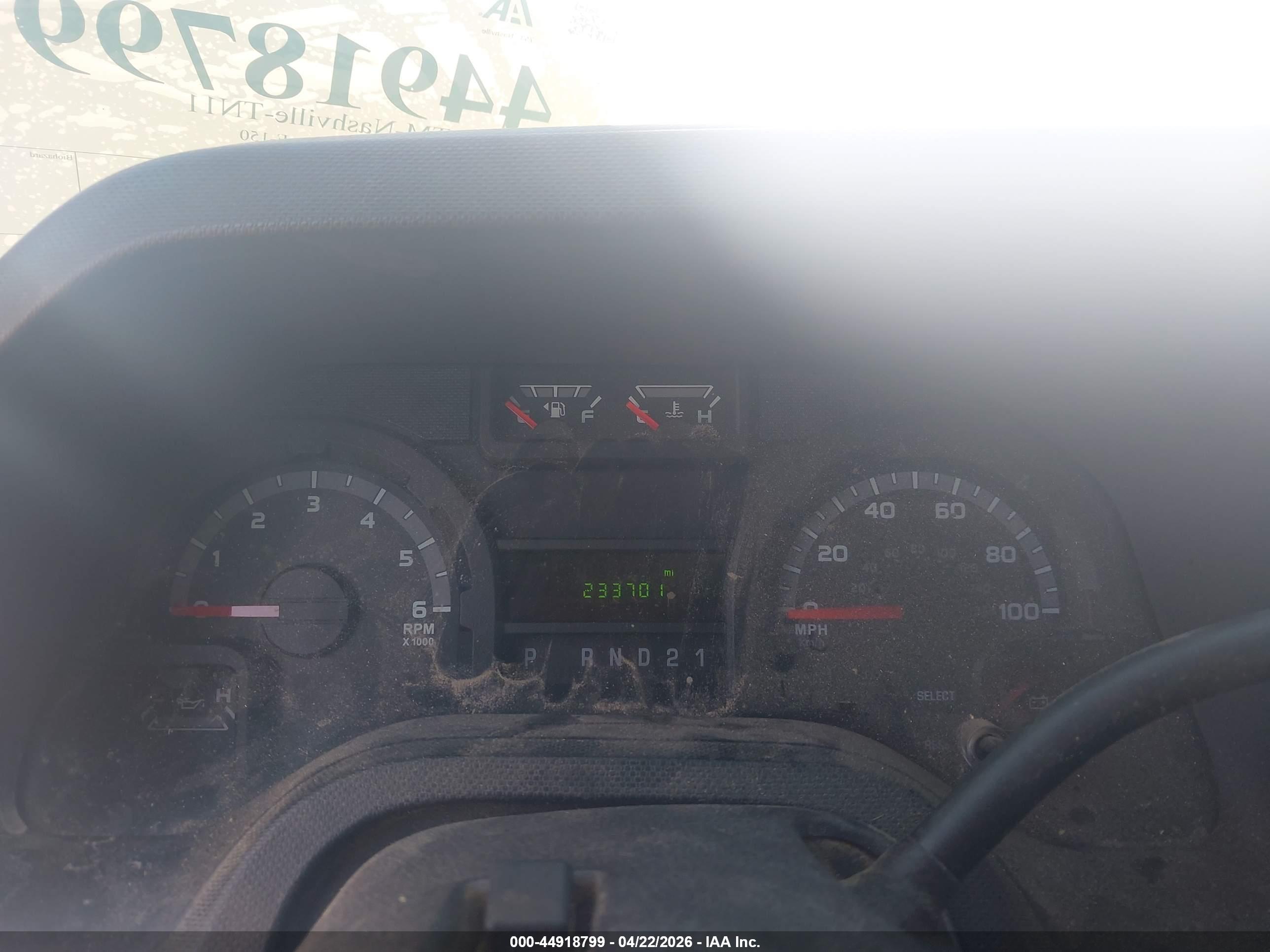 FORD E-150 image 7