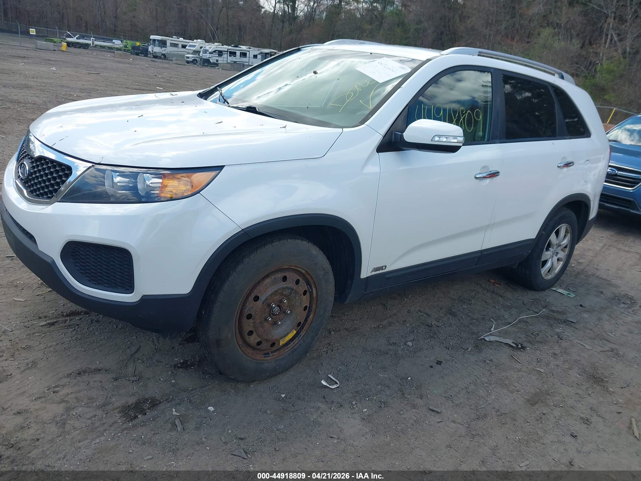 KIA SORENTO image 2