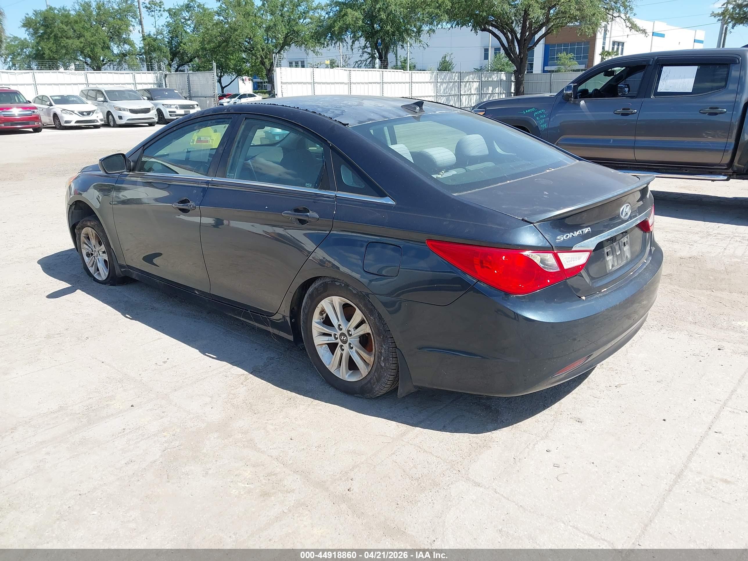 HYUNDAI SONATA image 3