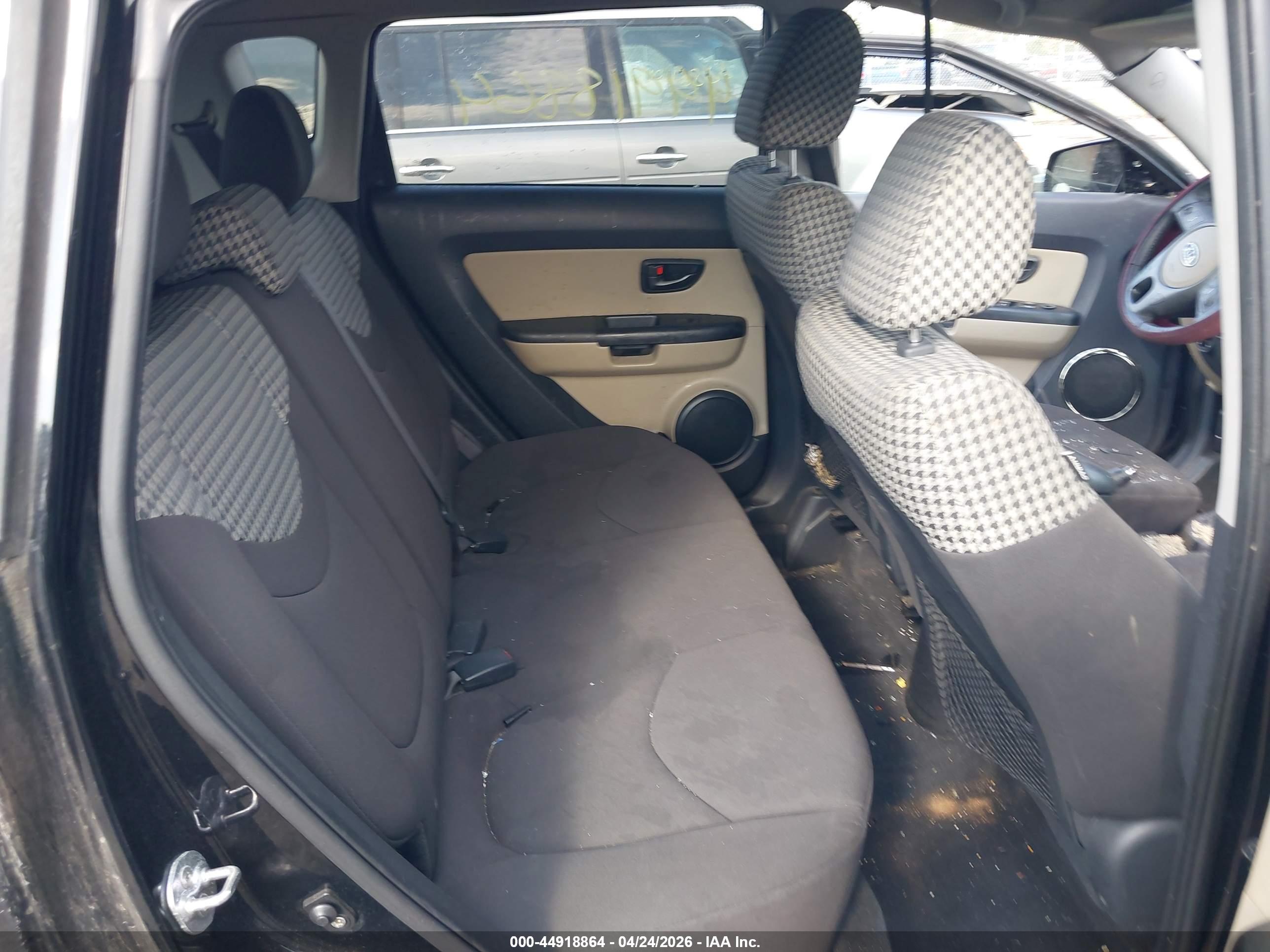 KIA SOUL image 8