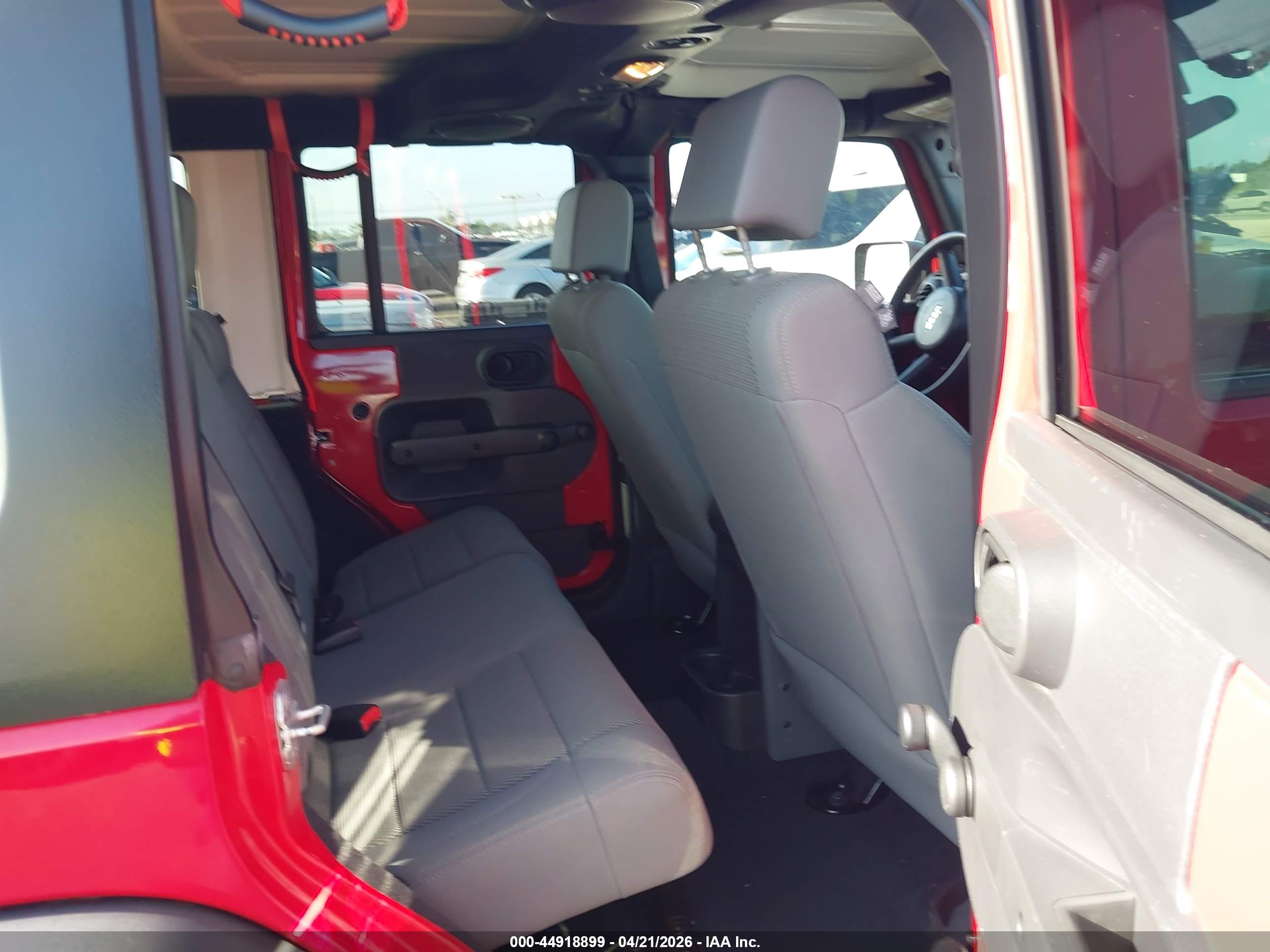 JEEP WRANGLER image 8