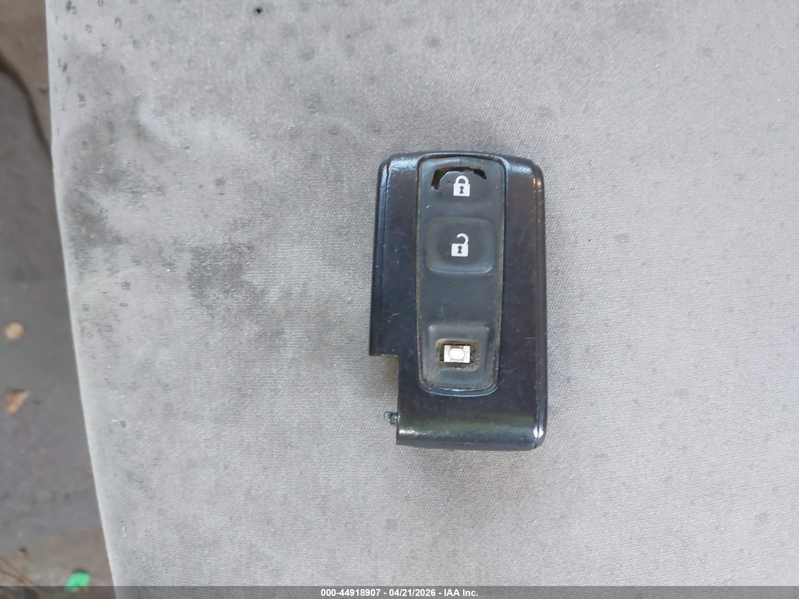 TOYOTA PRIUS image 11