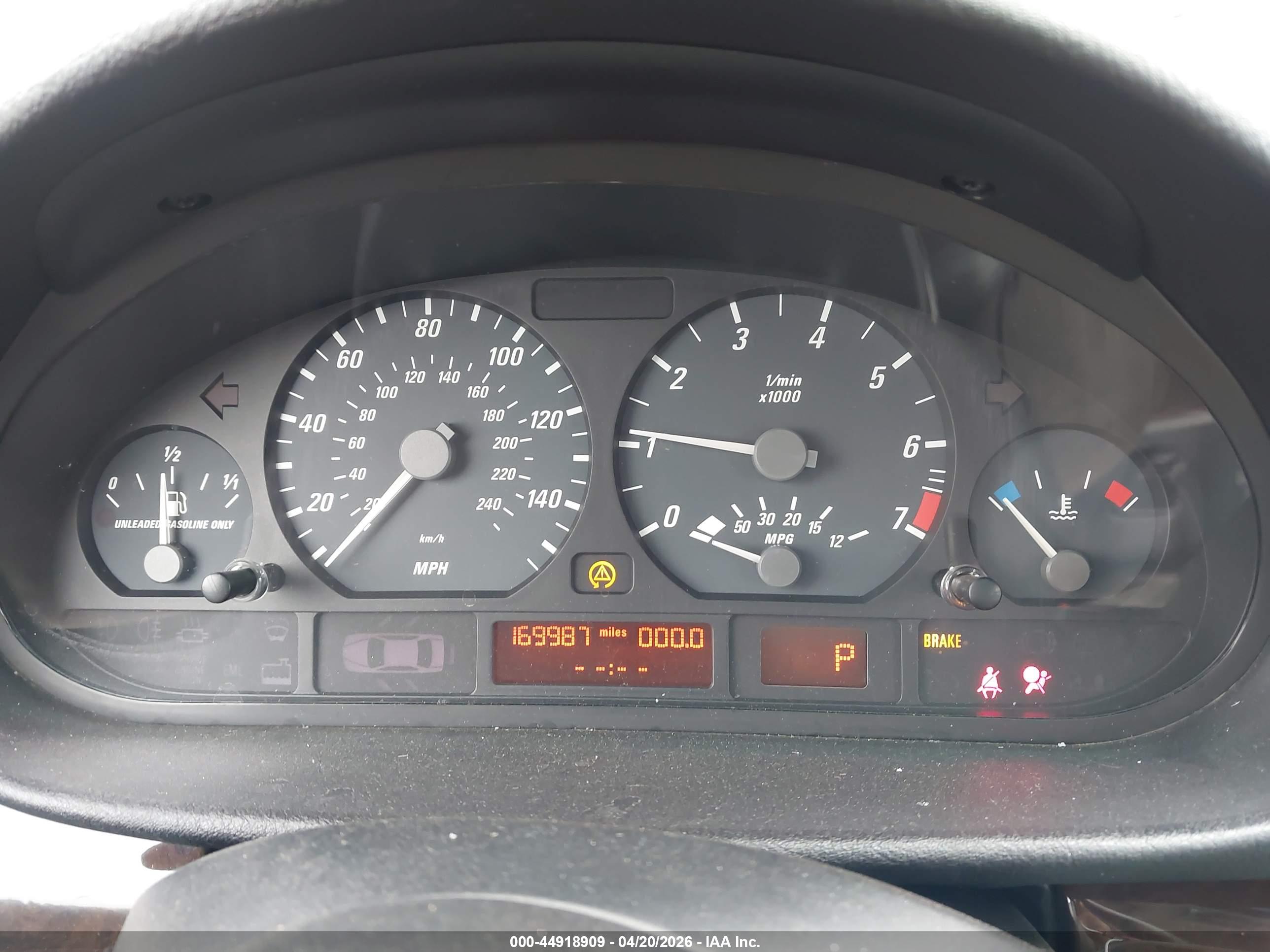 BMW 325CI image 7