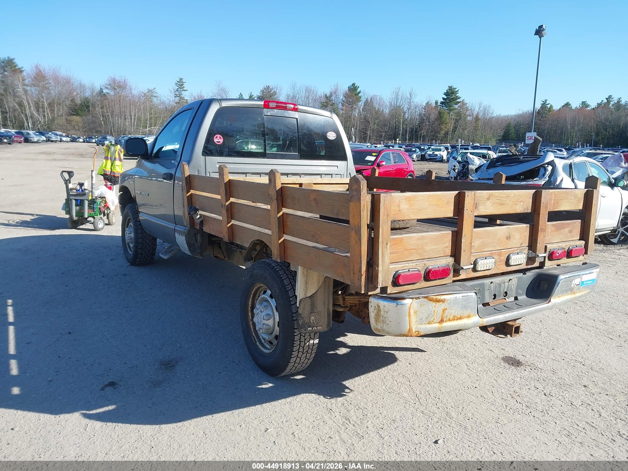 DODGE RAM image 3