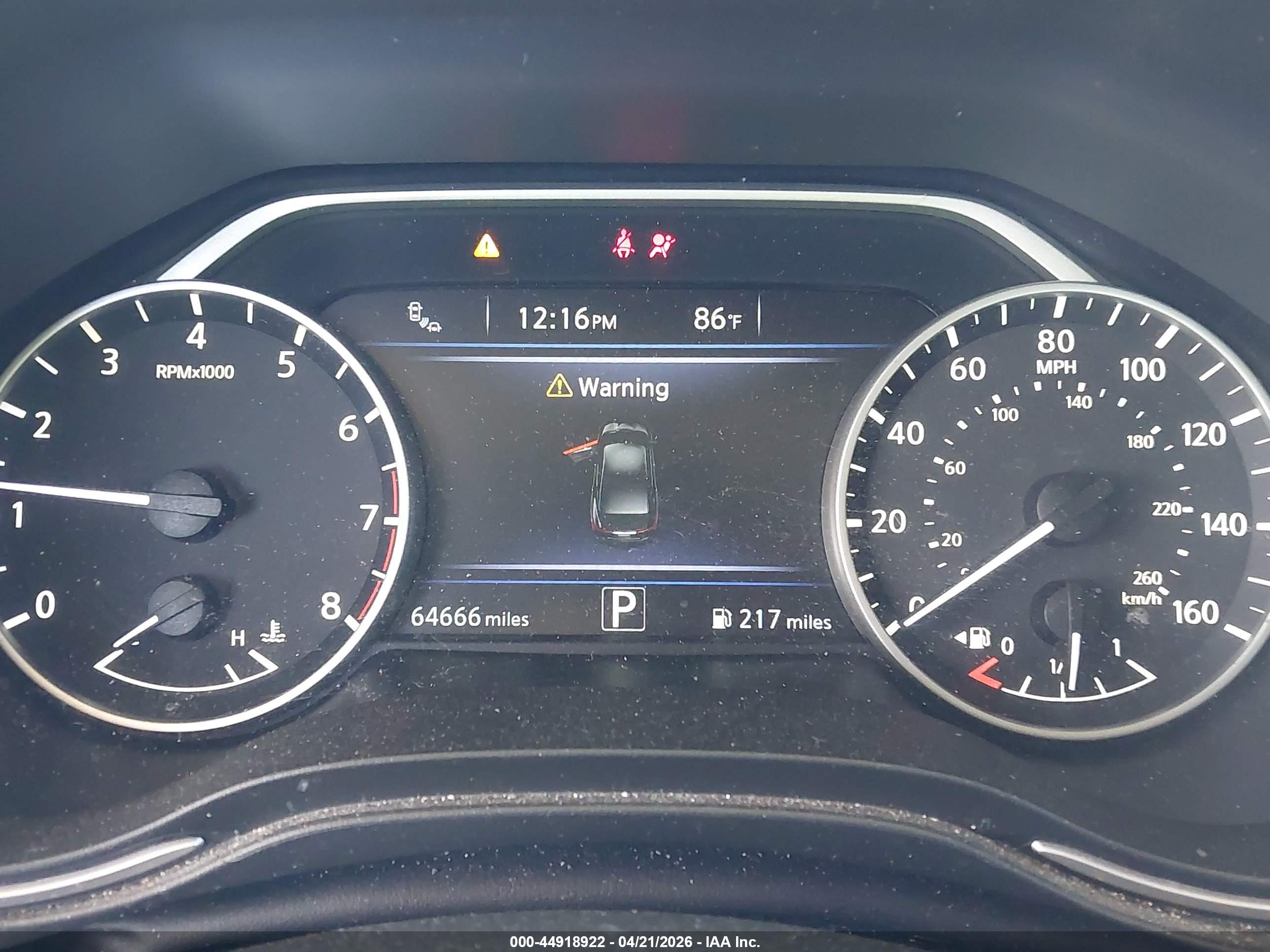 NISSAN MAXIMA image 7