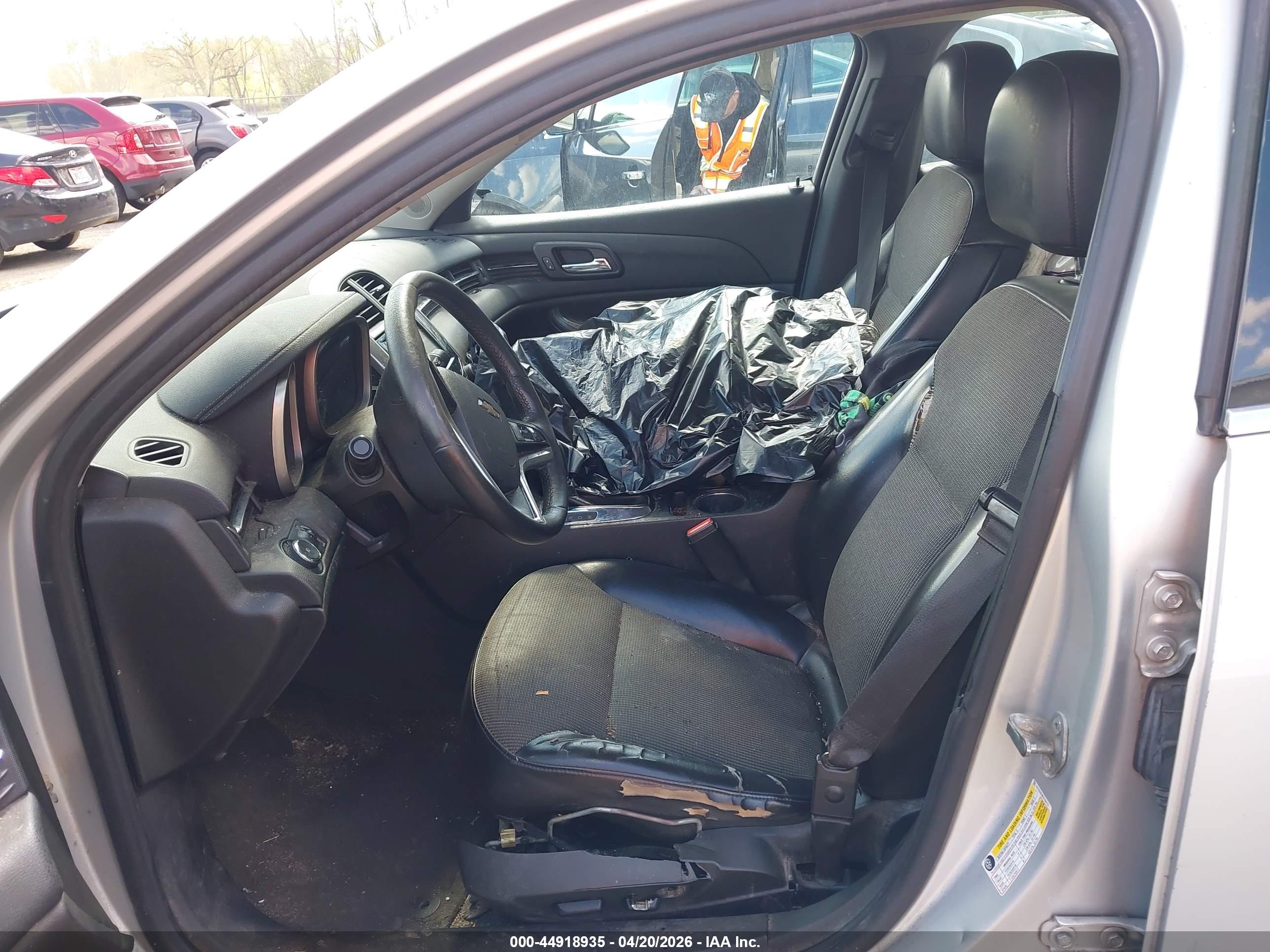 CHEVROLET MALIBU image 8