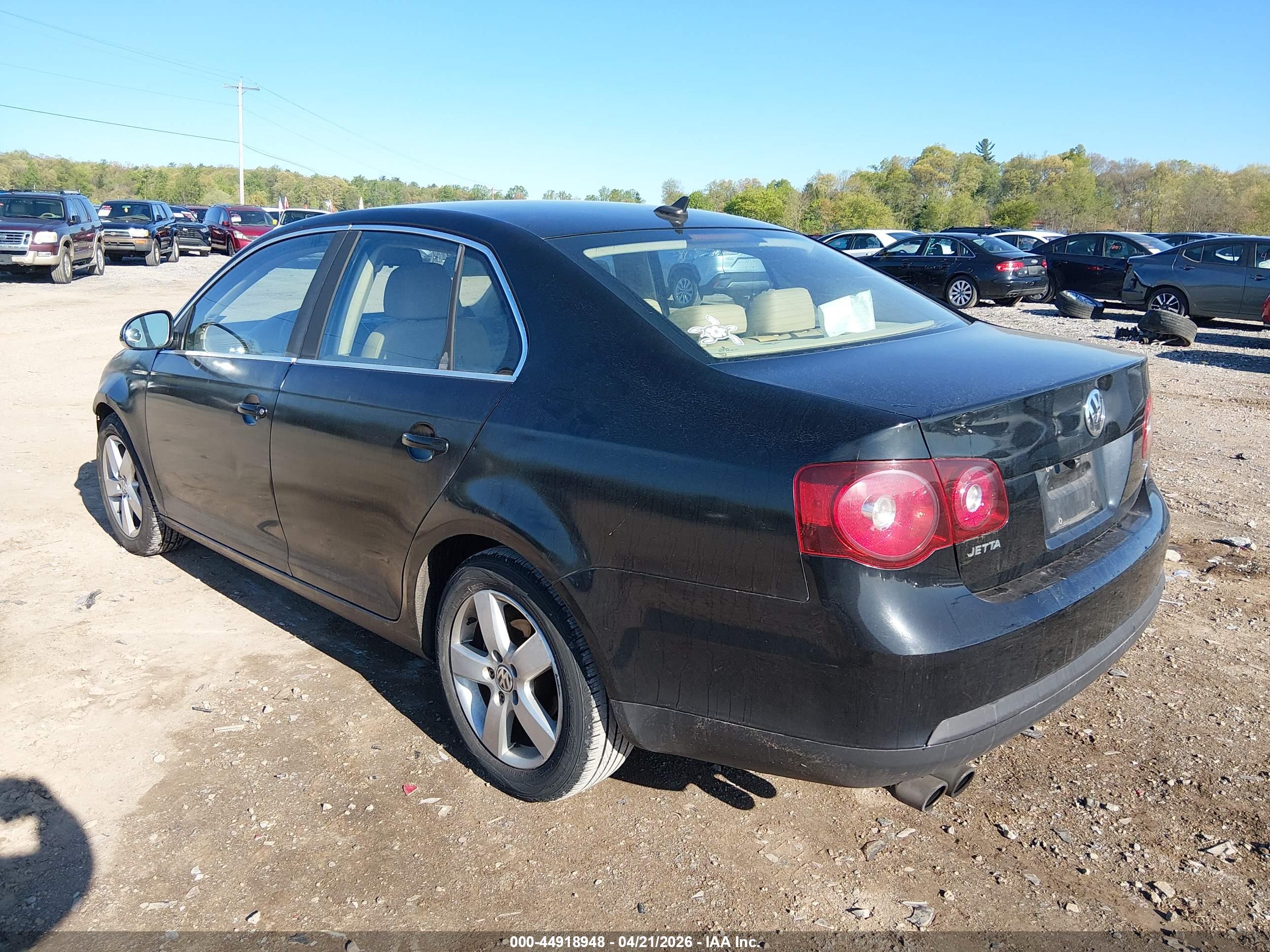 VOLKSWAGEN JETTA image 3
