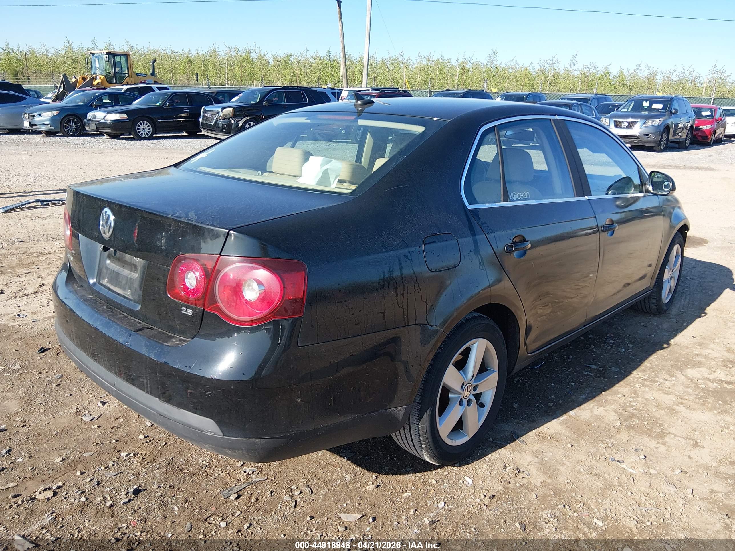 VOLKSWAGEN JETTA image 4