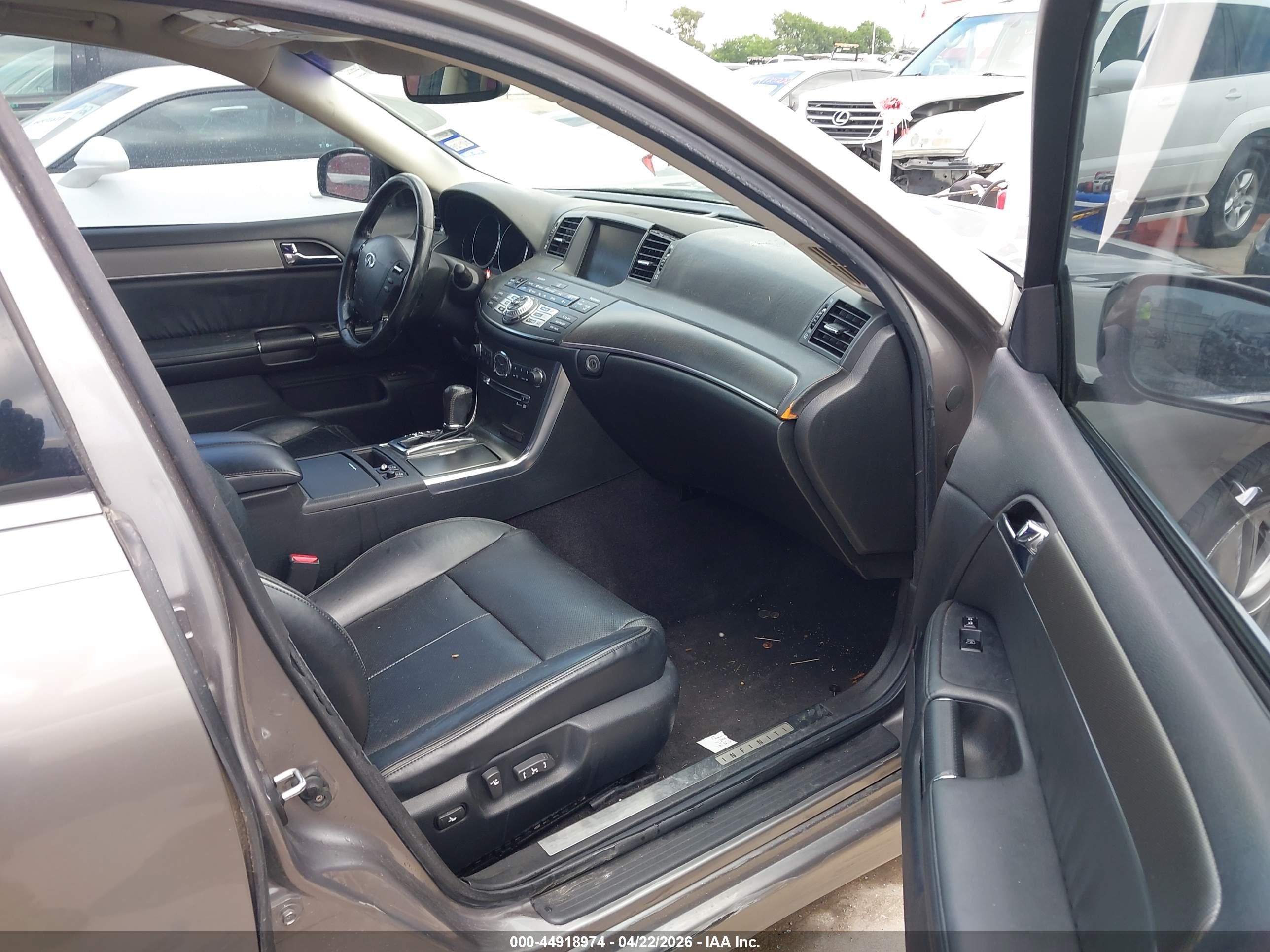 INFINITI M35 image 5