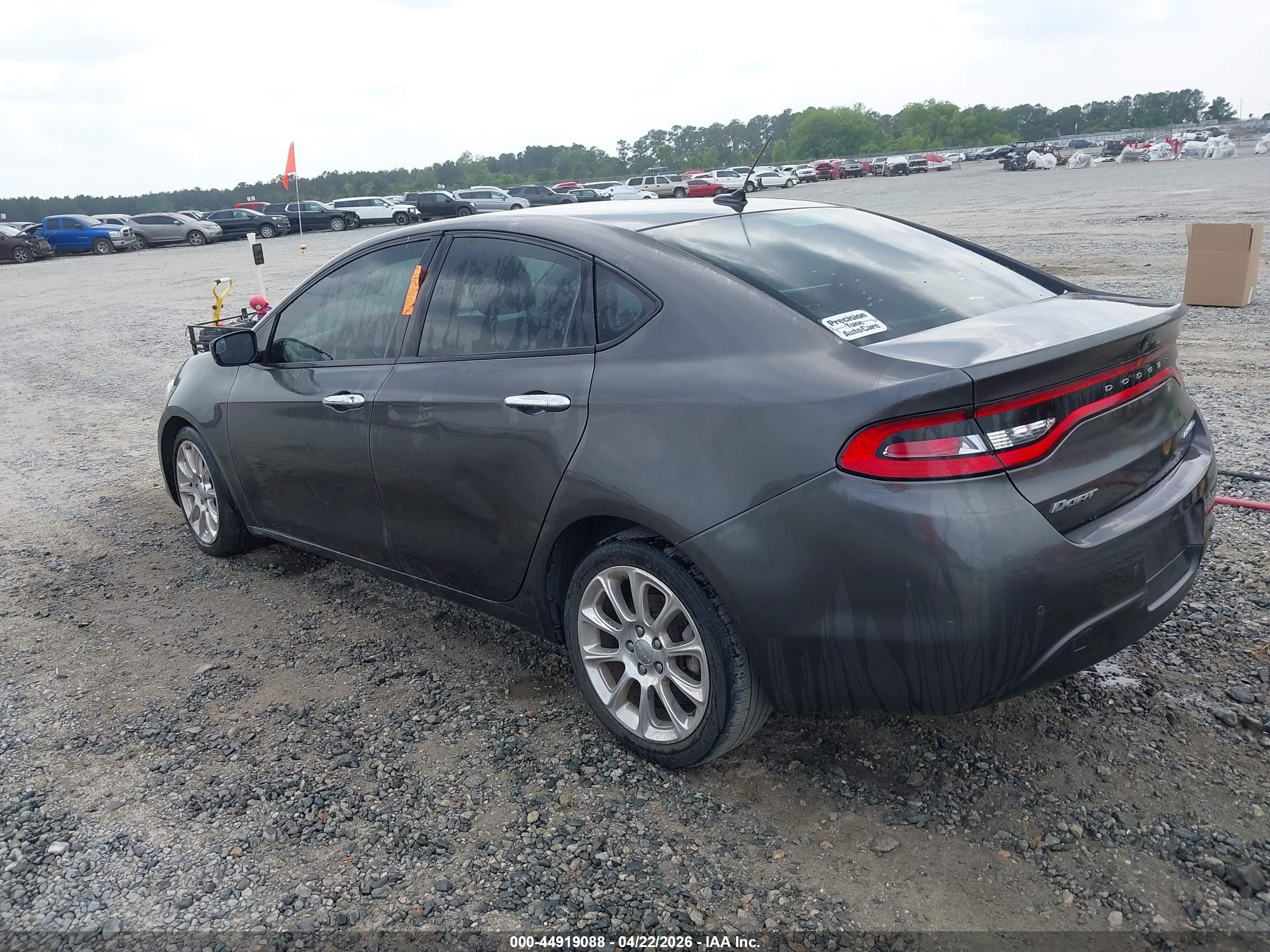 DODGE DART image 3