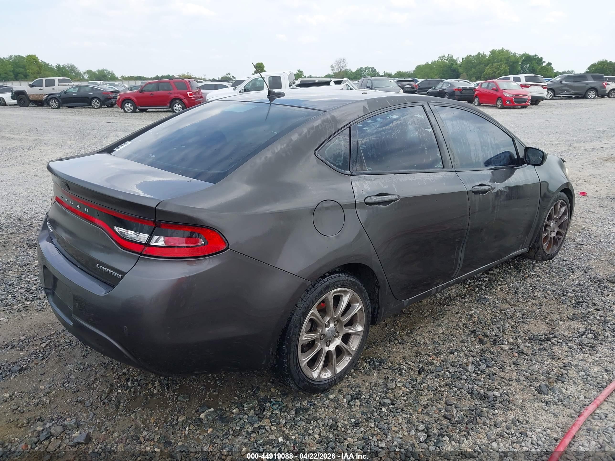 DODGE DART image 4