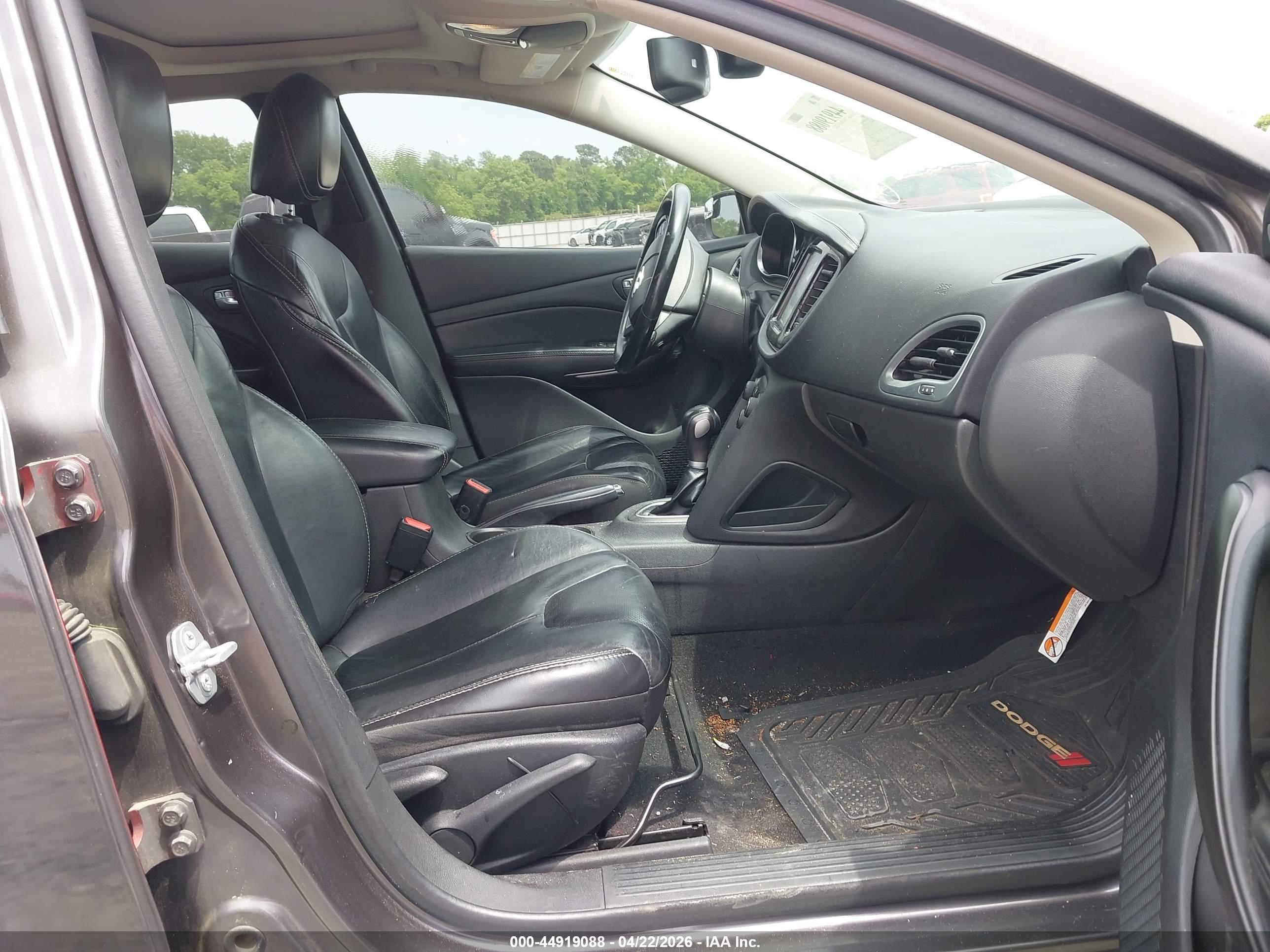 DODGE DART image 5
