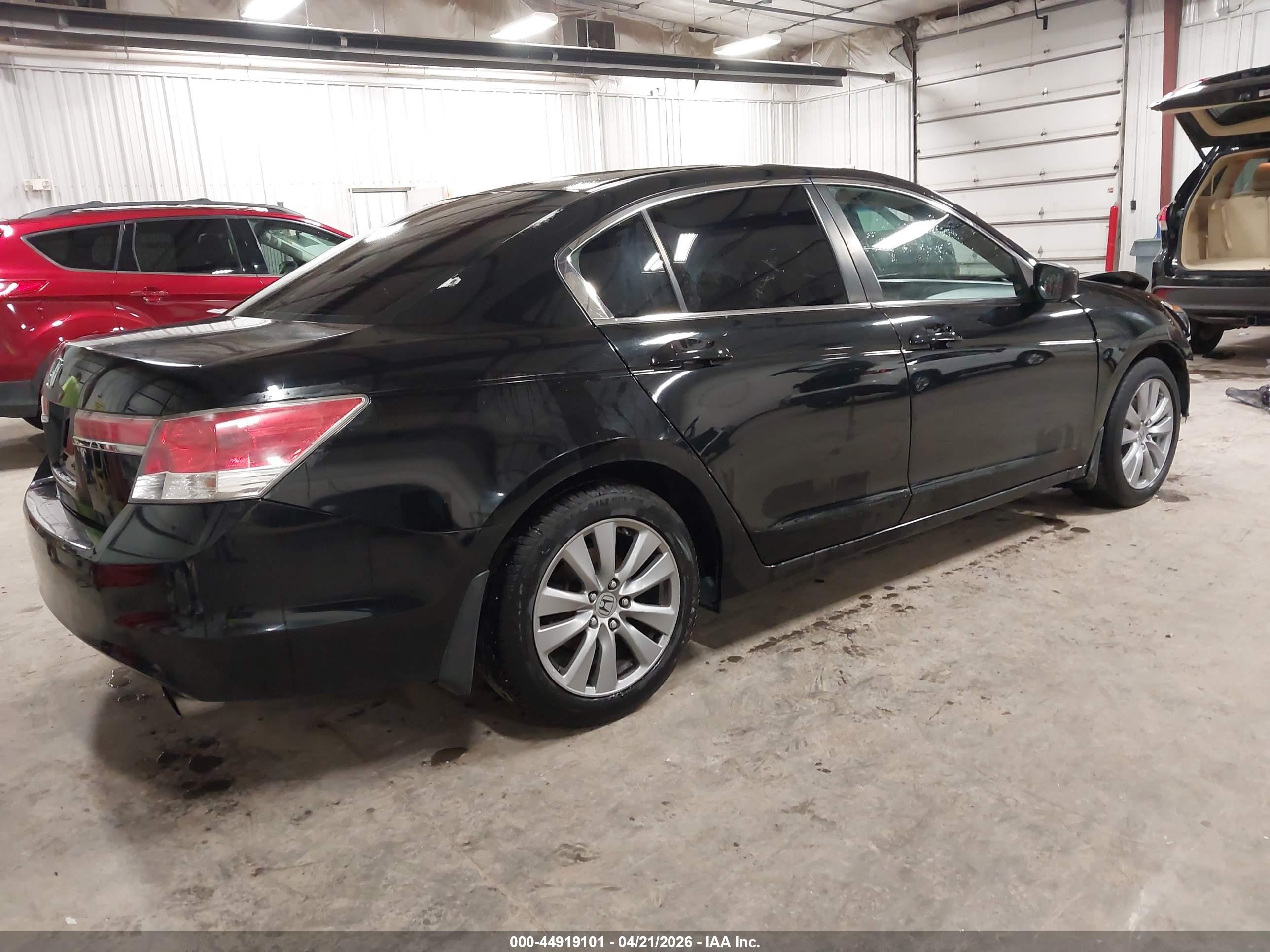 HONDA ACCORD image 4