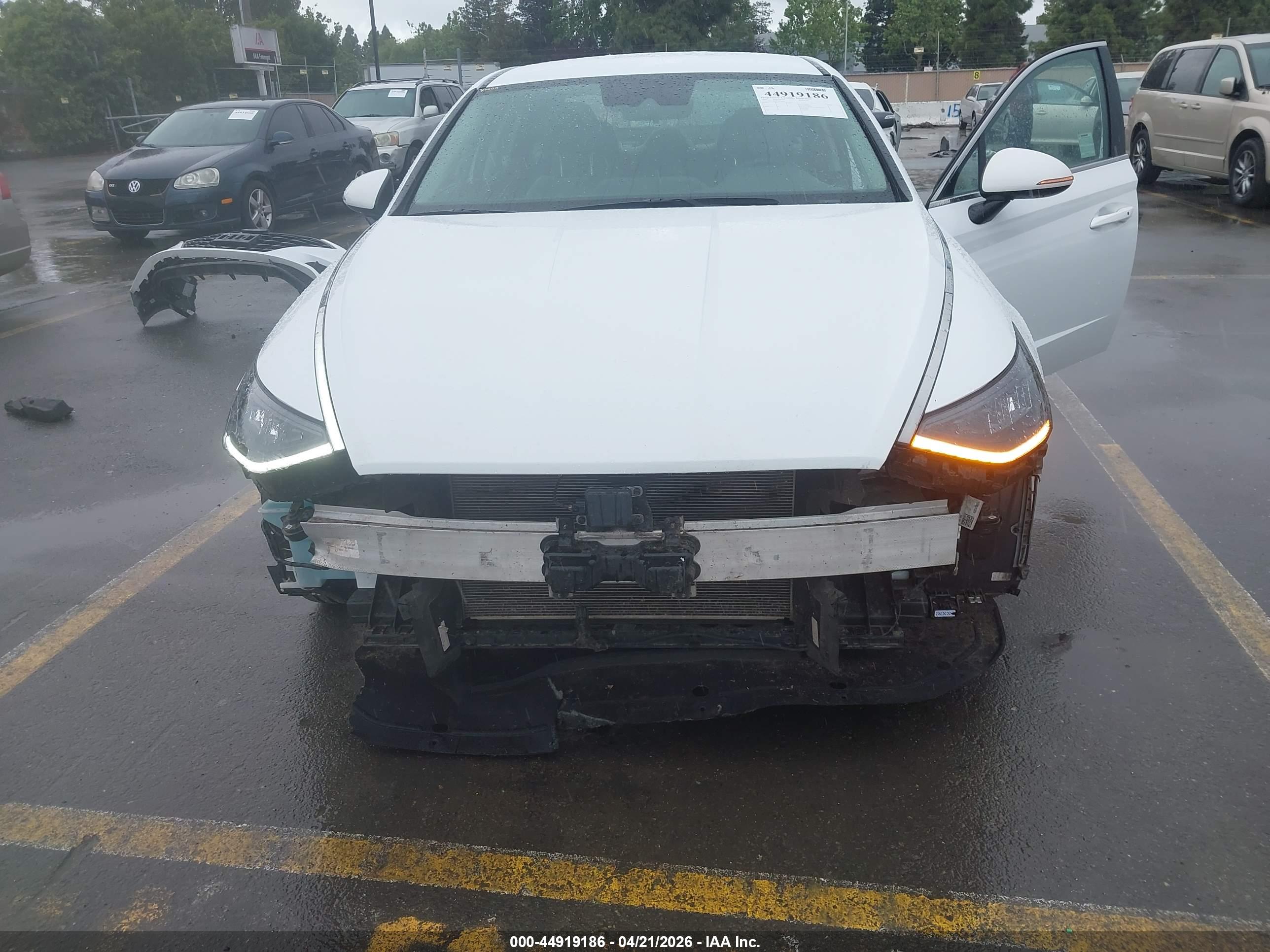 HYUNDAI SONATA image 6