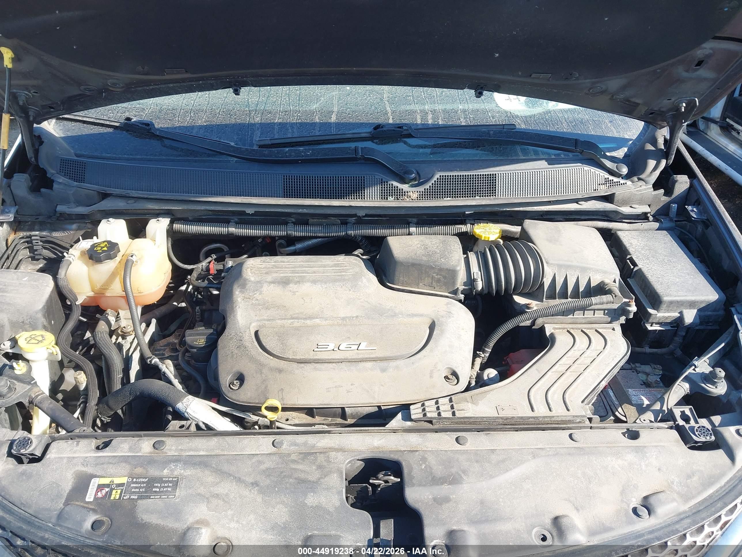 CHRYSLER PACIFICA image 10