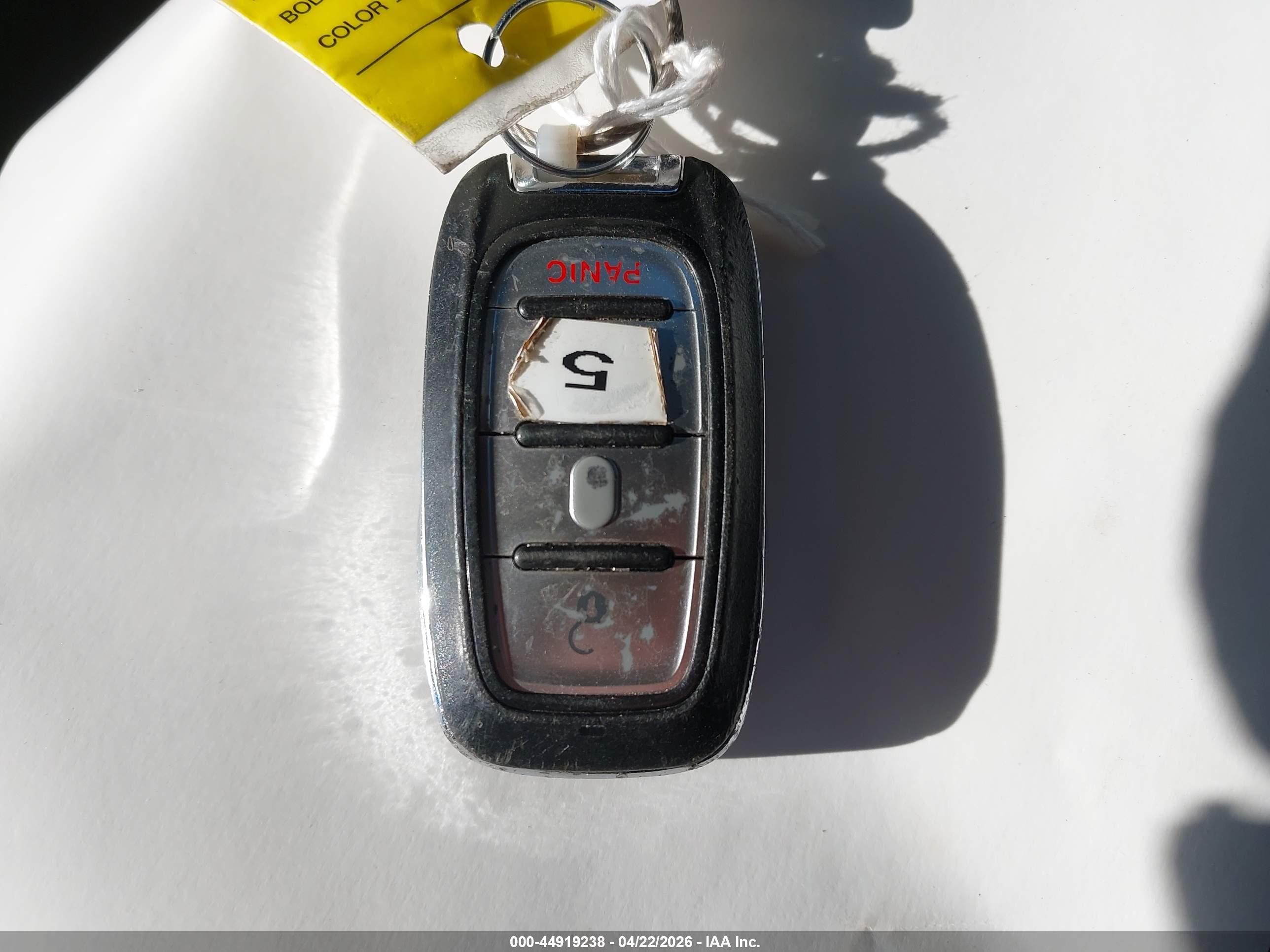 CHRYSLER PACIFICA image 11