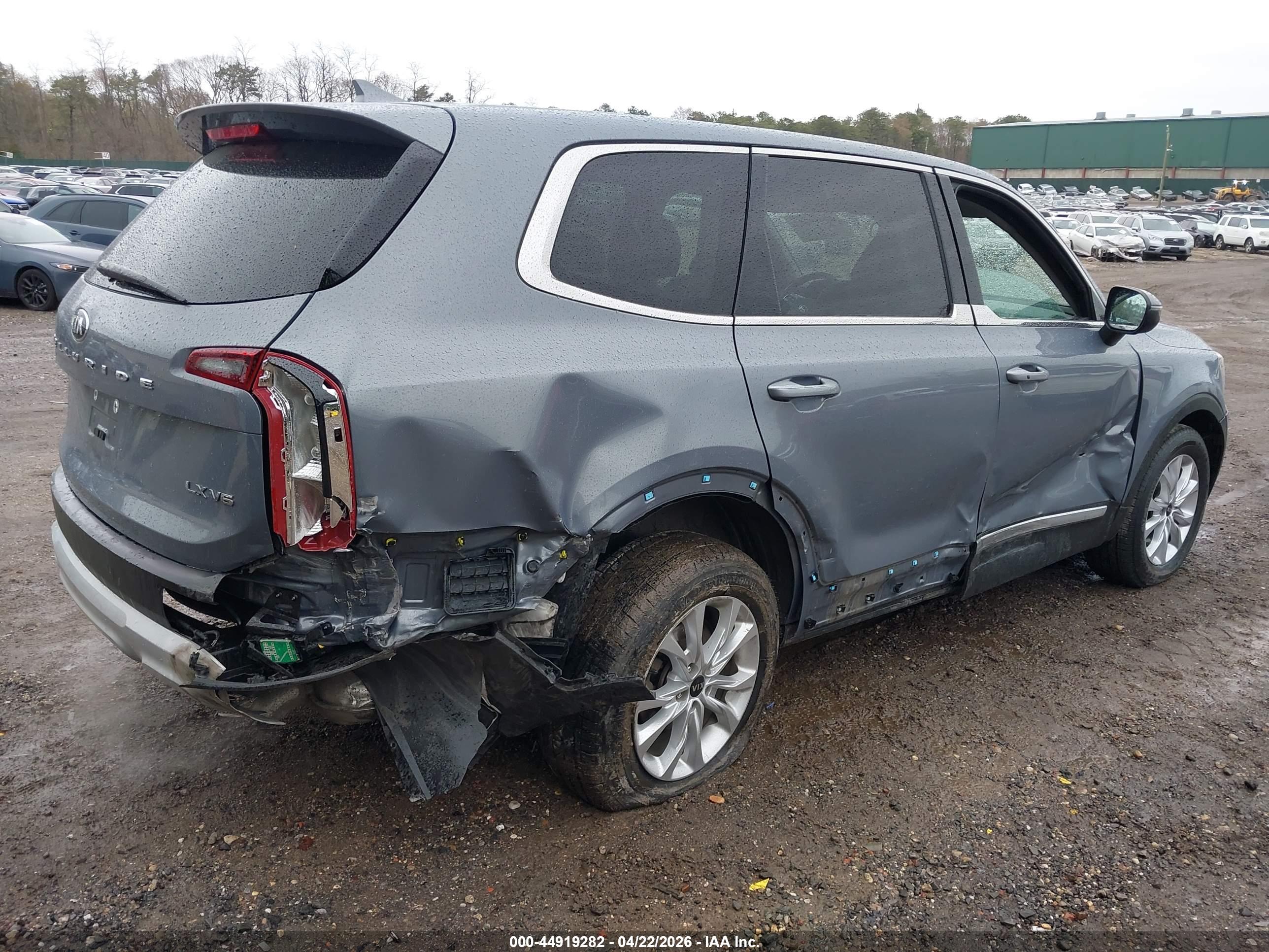 KIA TELLURIDE image 4