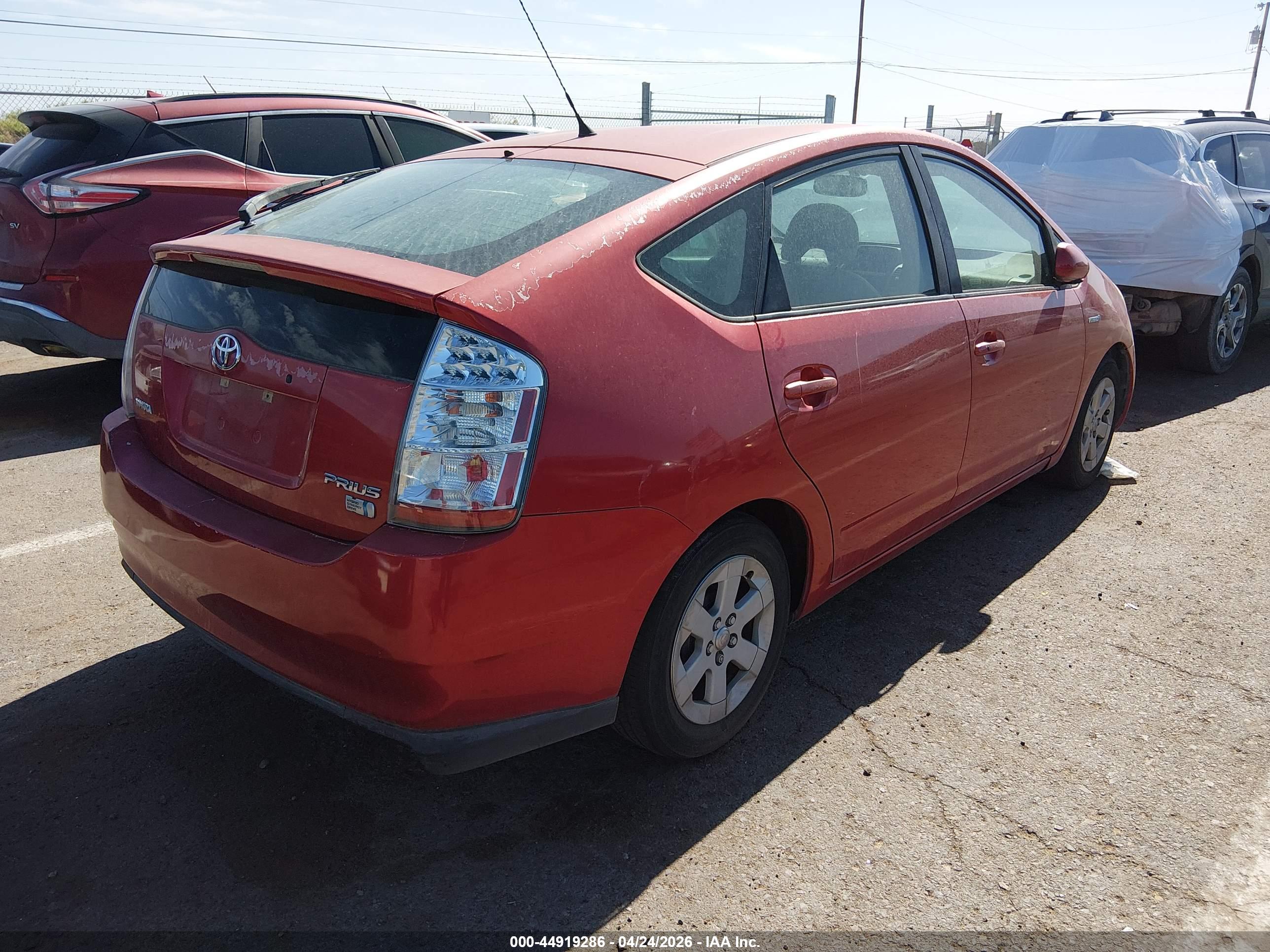 TOYOTA PRIUS image 4