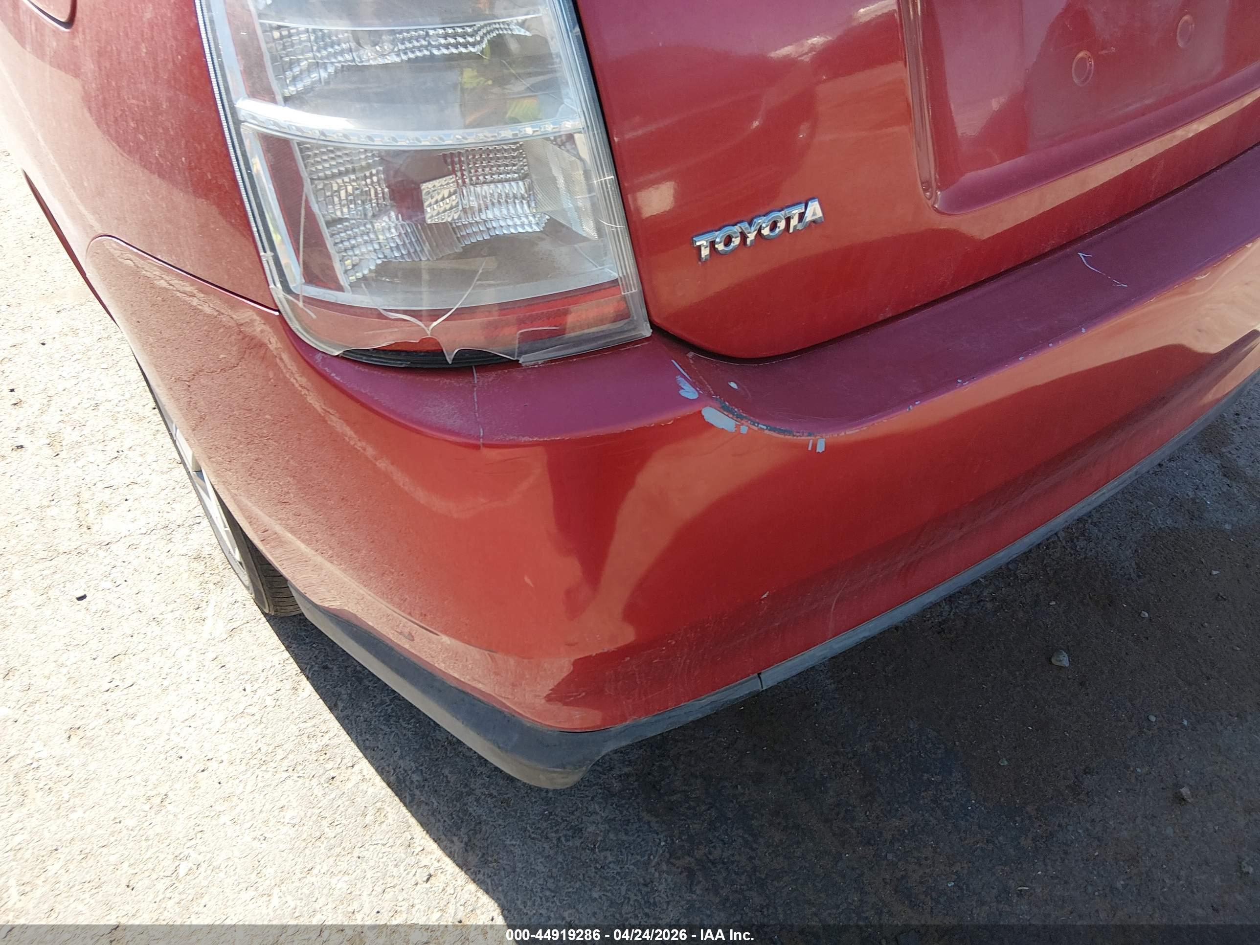 TOYOTA PRIUS image 6