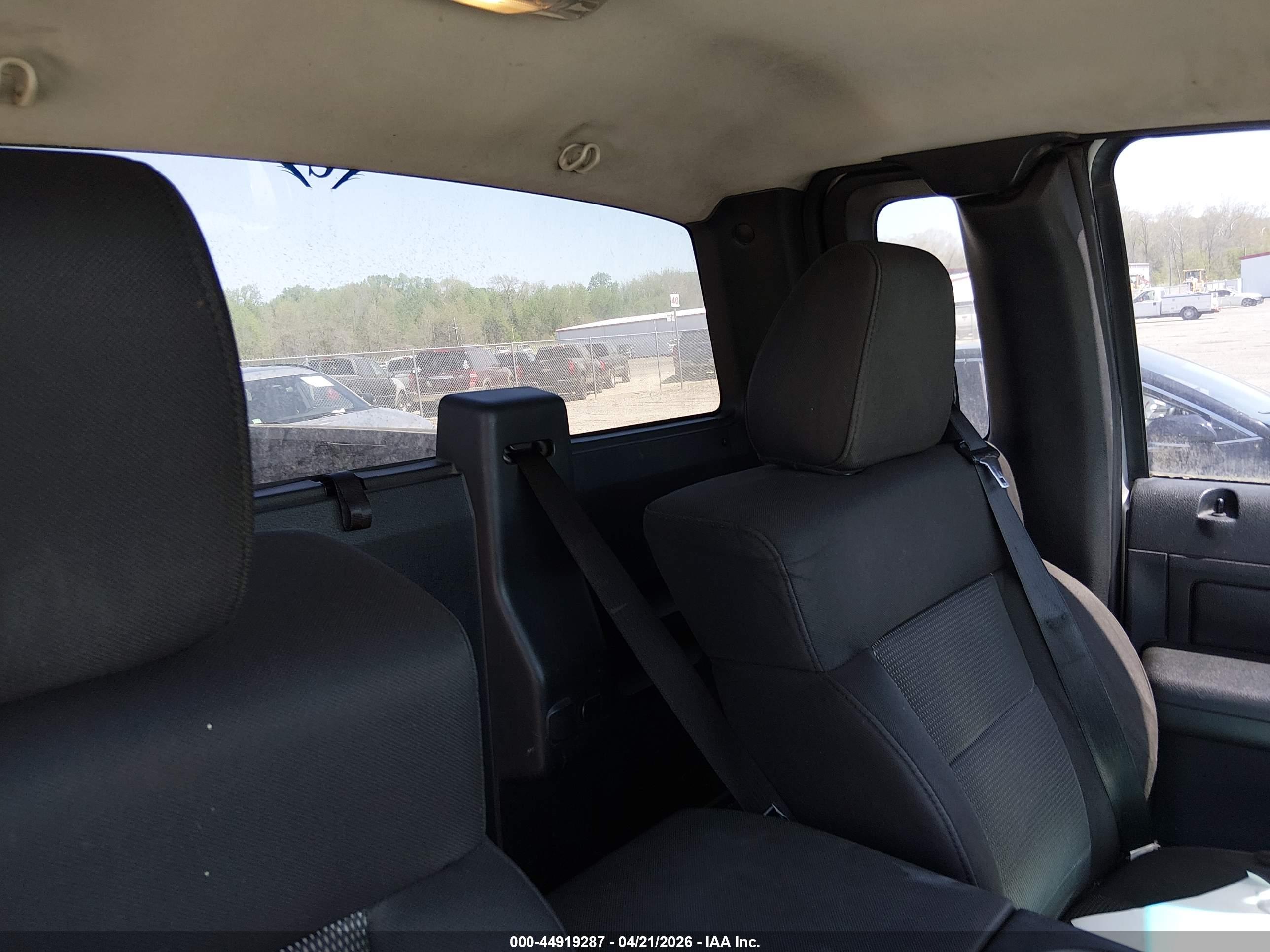 FORD F-150 image 8