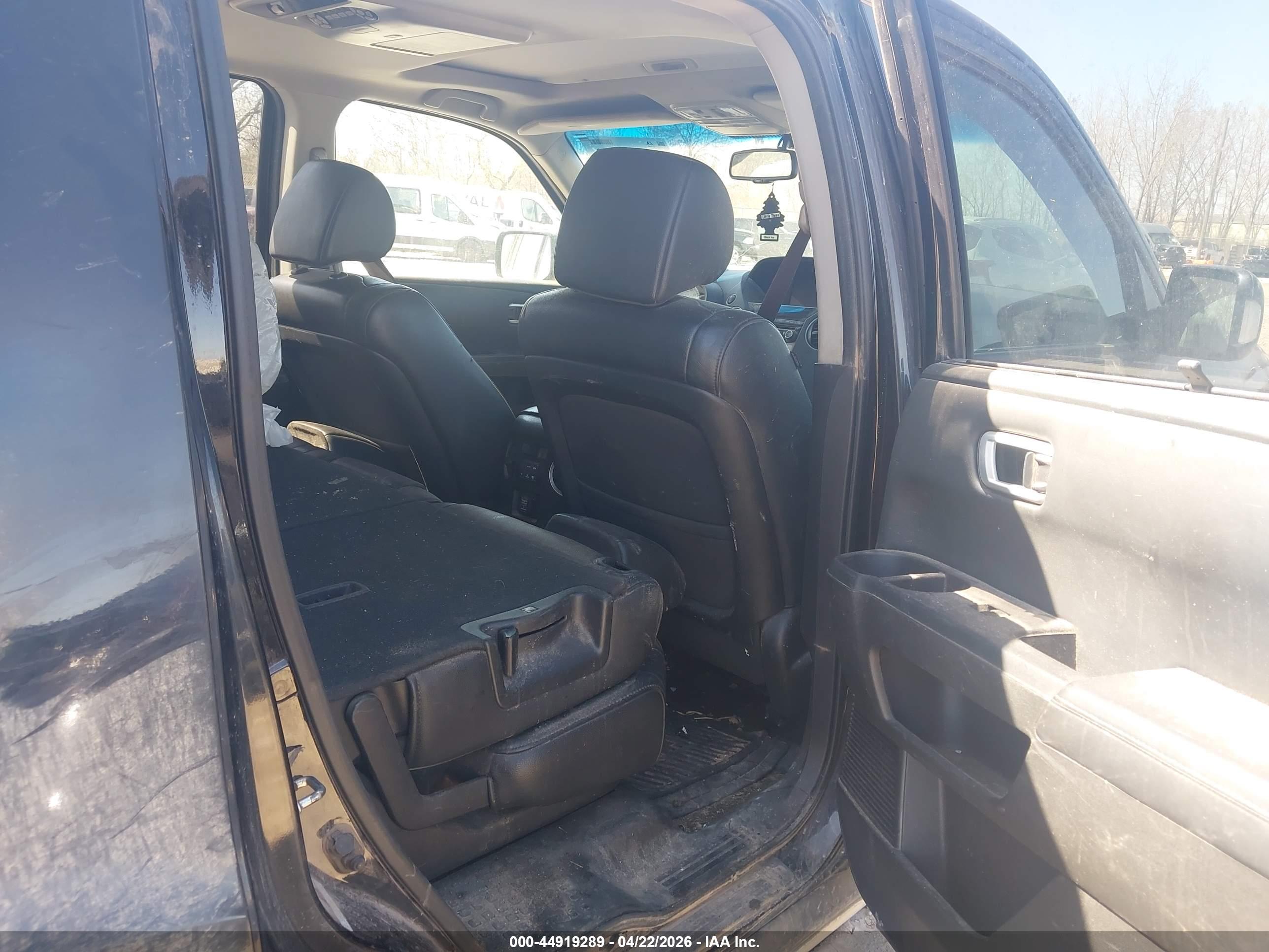 HONDA PILOT image 8