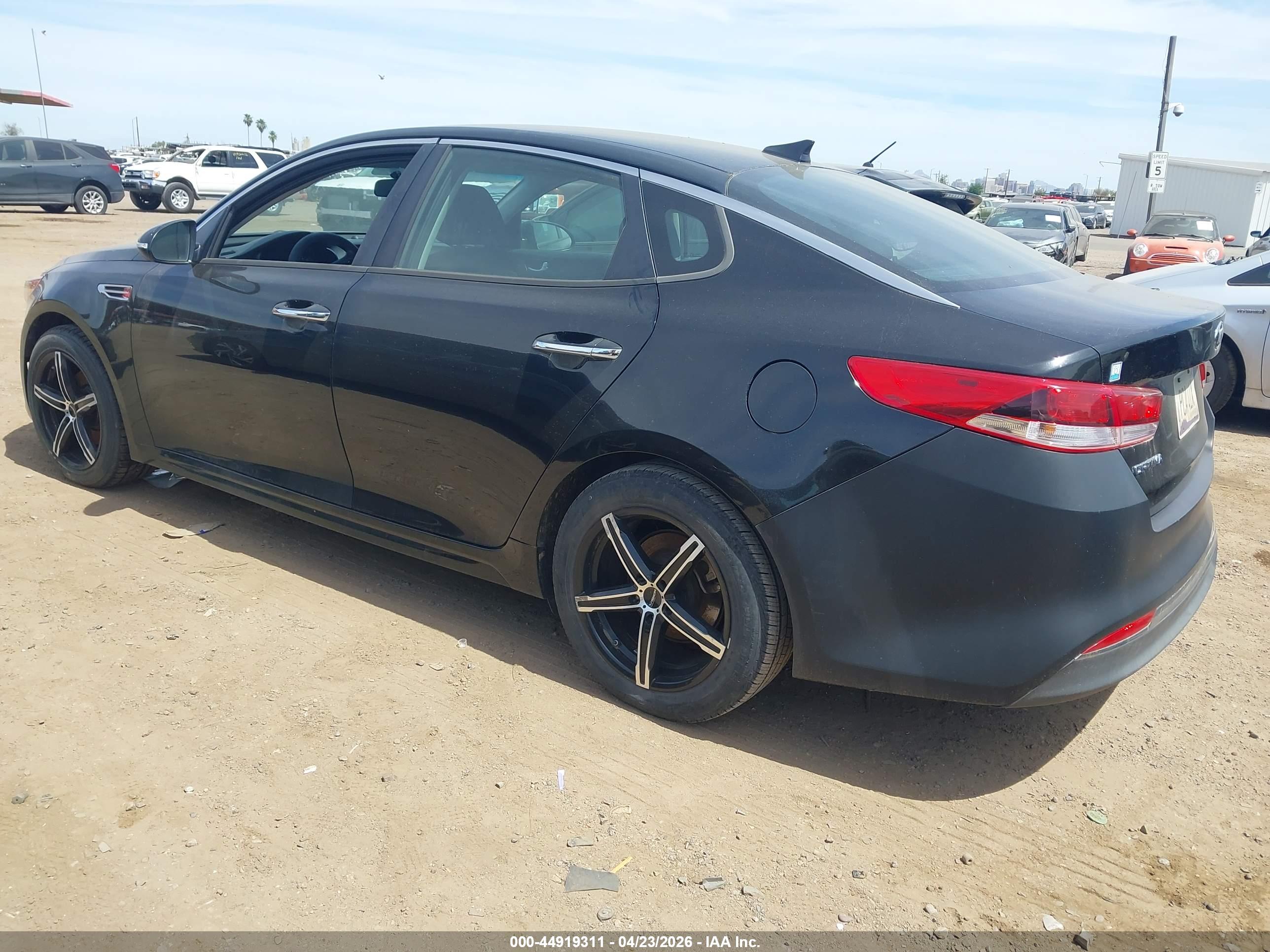 KIA OPTIMA image 3