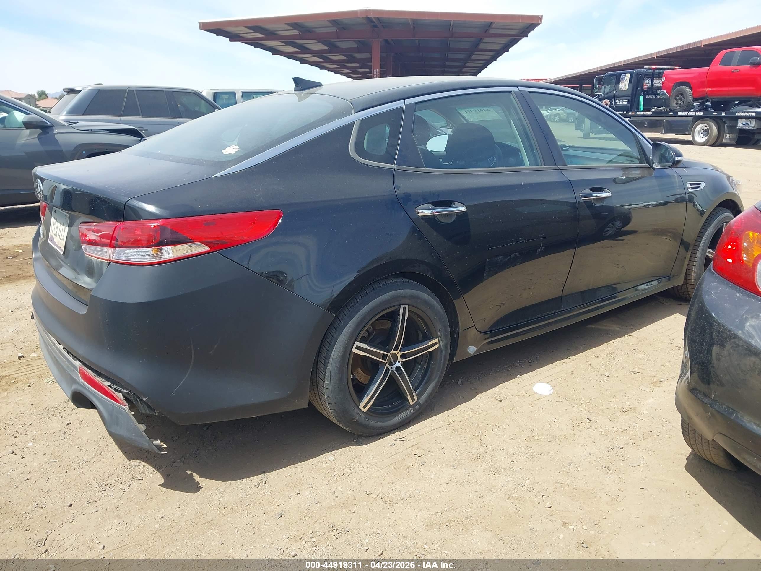 KIA OPTIMA image 4